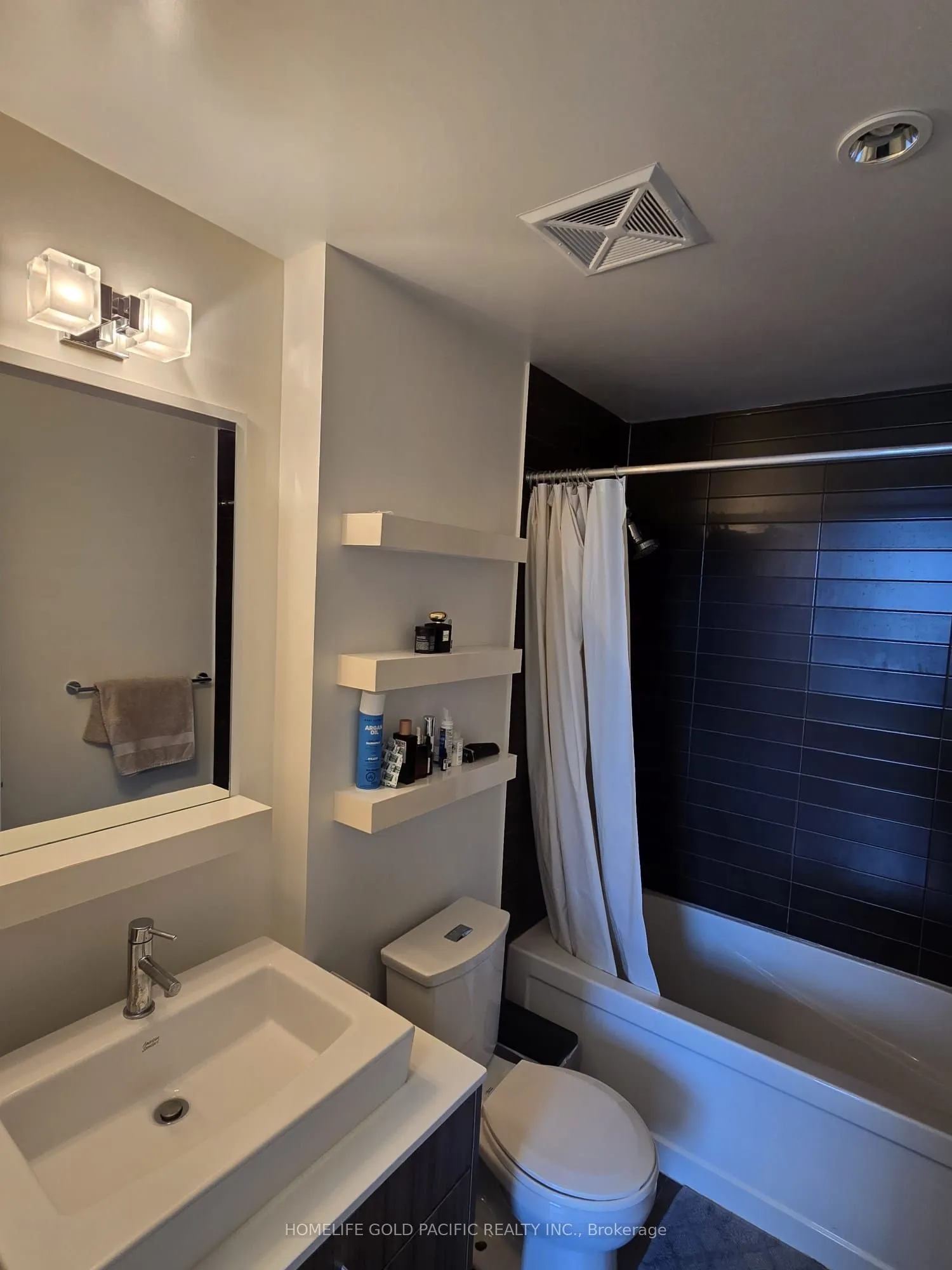 9205 Yonge Street, #NE-1202