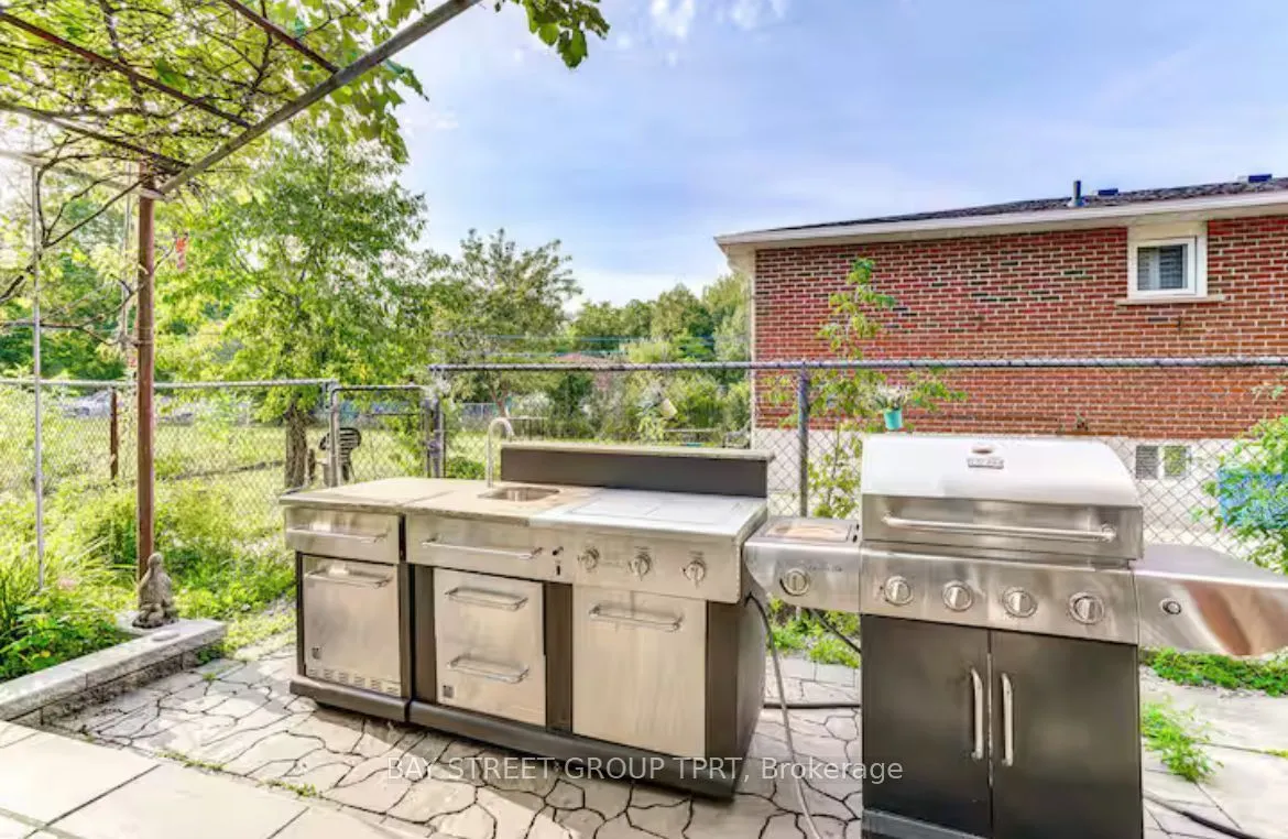 8 Kersey Crescent
