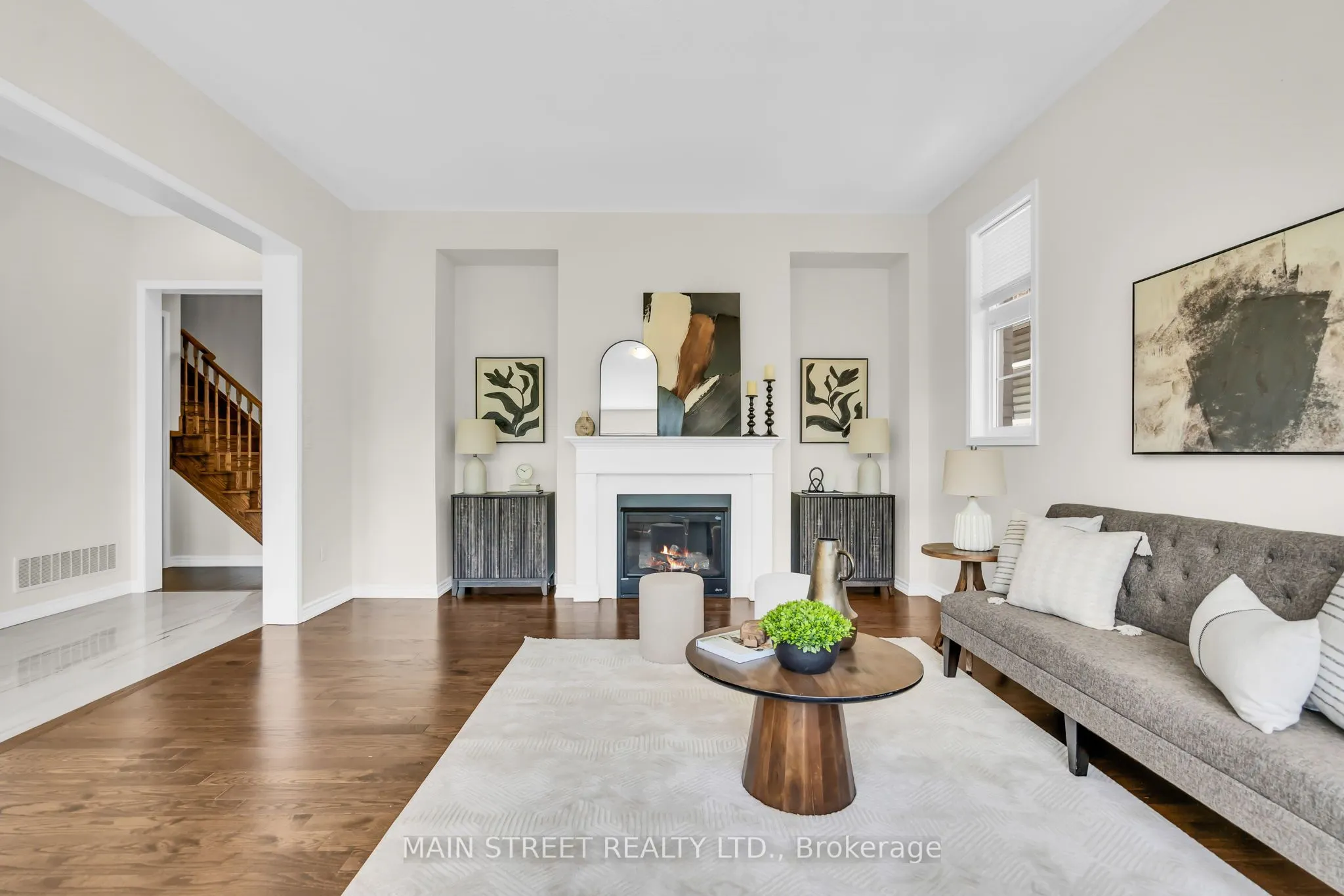 99 Bridgepointe Court