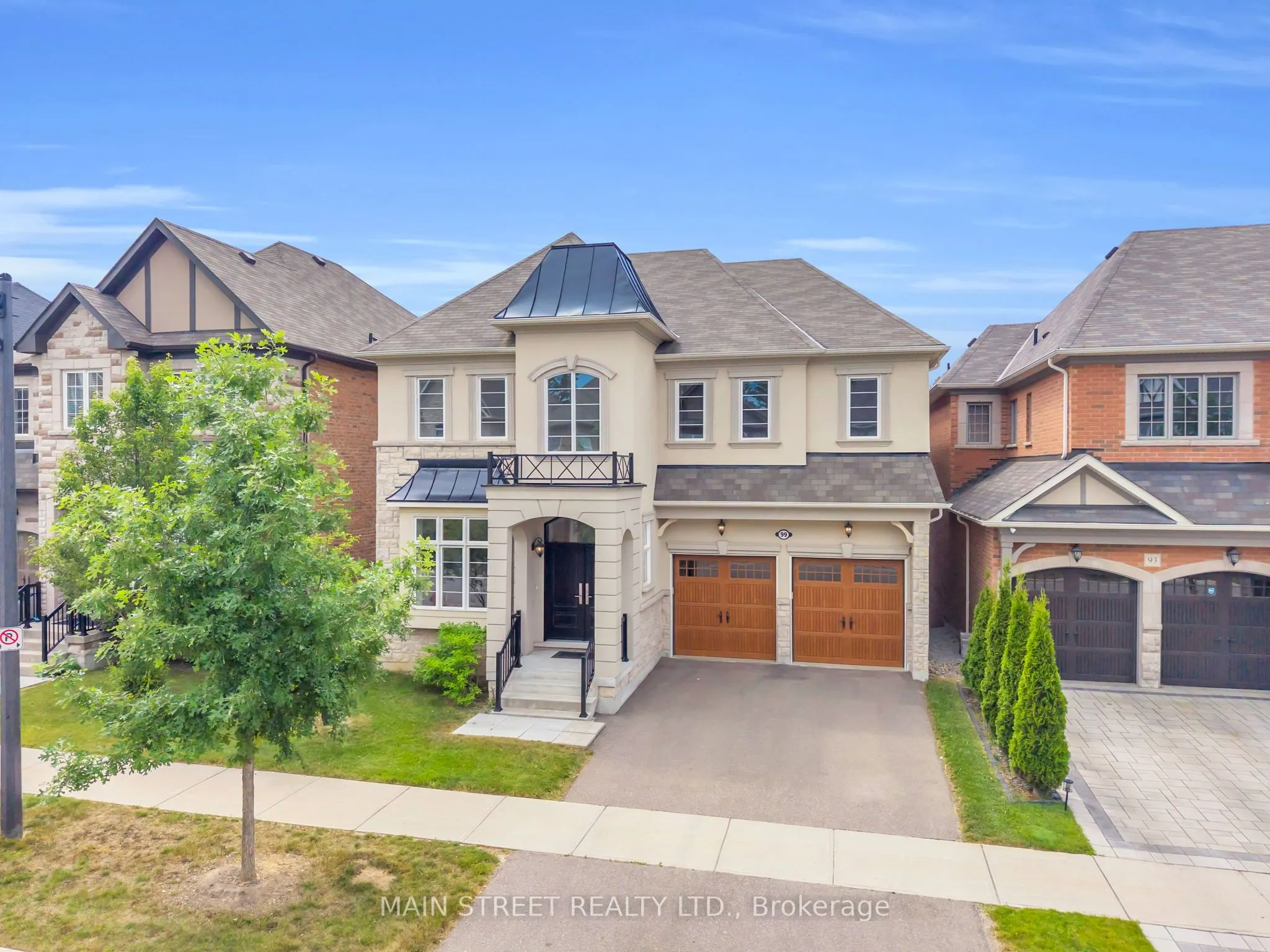 99 Bridgepointe Court