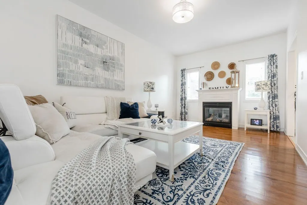 31 Vanderpost Crescent
