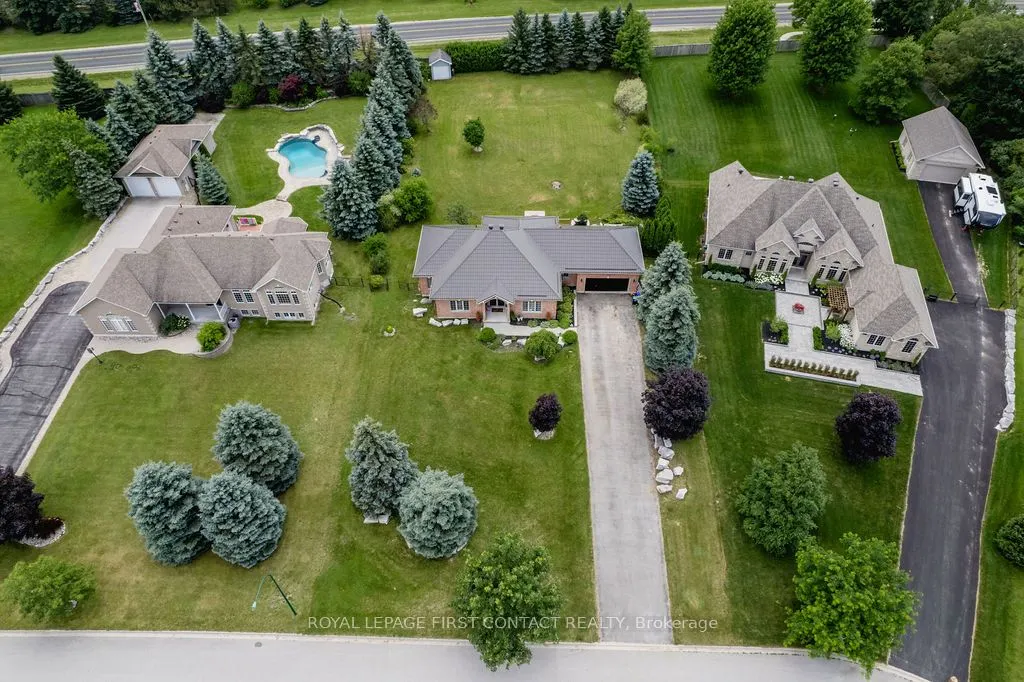 31 Vanderpost Crescent
