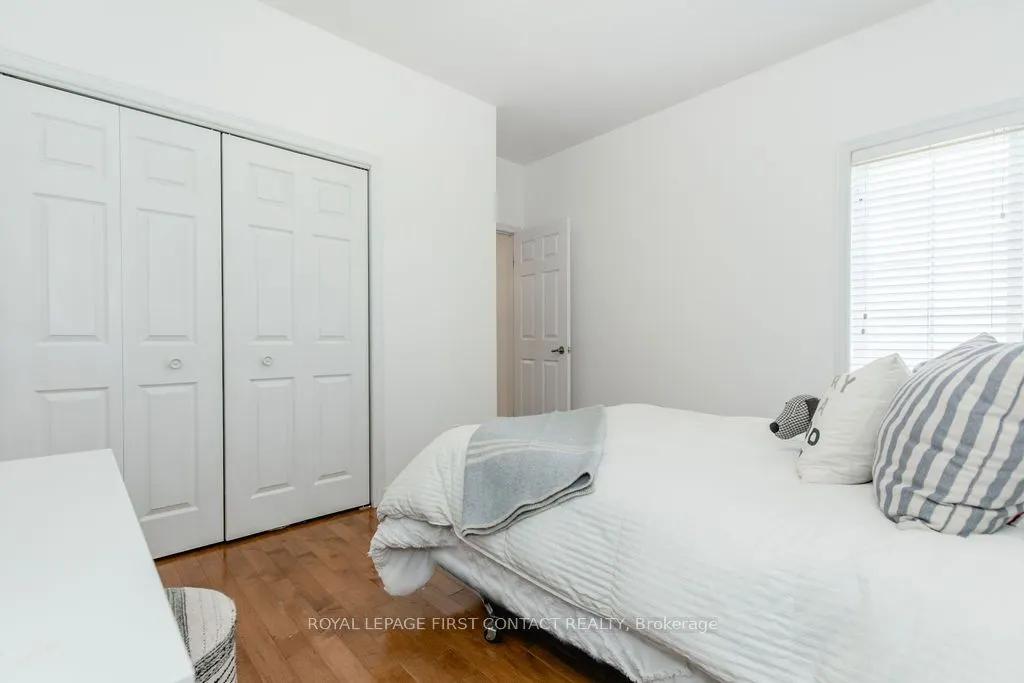 31 Vanderpost Crescent