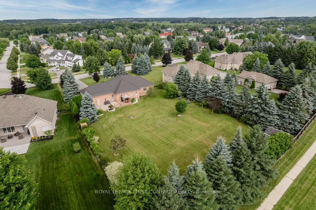 31 Vanderpost Crescent