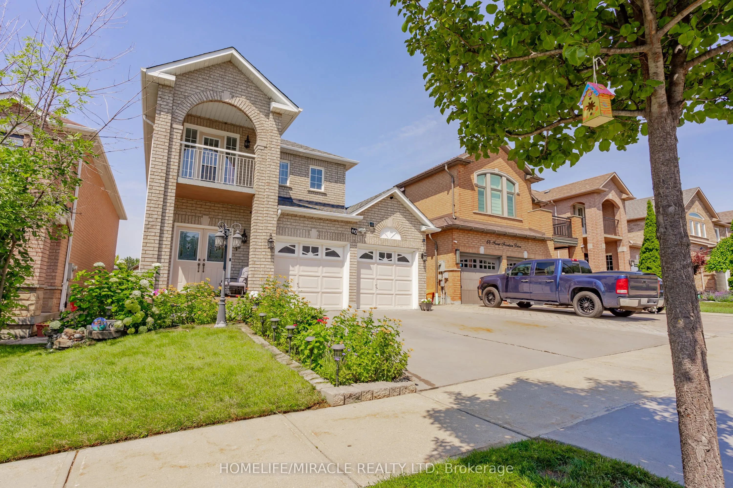 60 Forest Fountain Drive