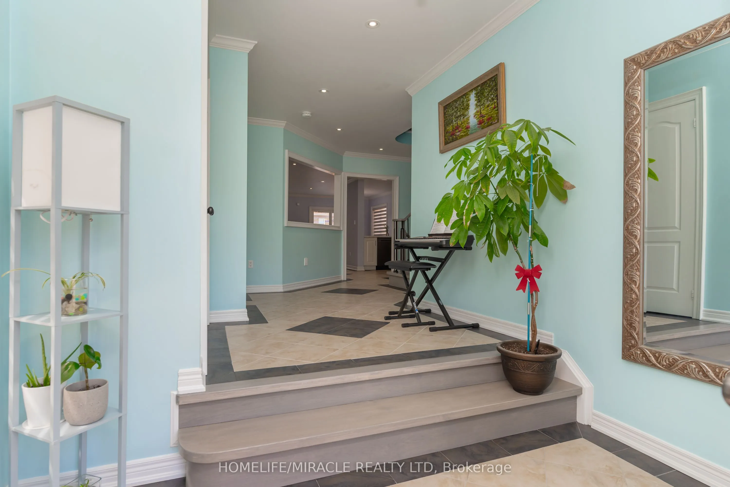 60 Forest Fountain Drive