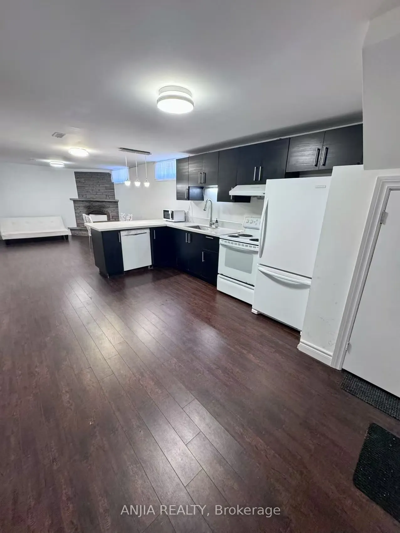 445 Taylor Mills Drive N, #Bsmt
