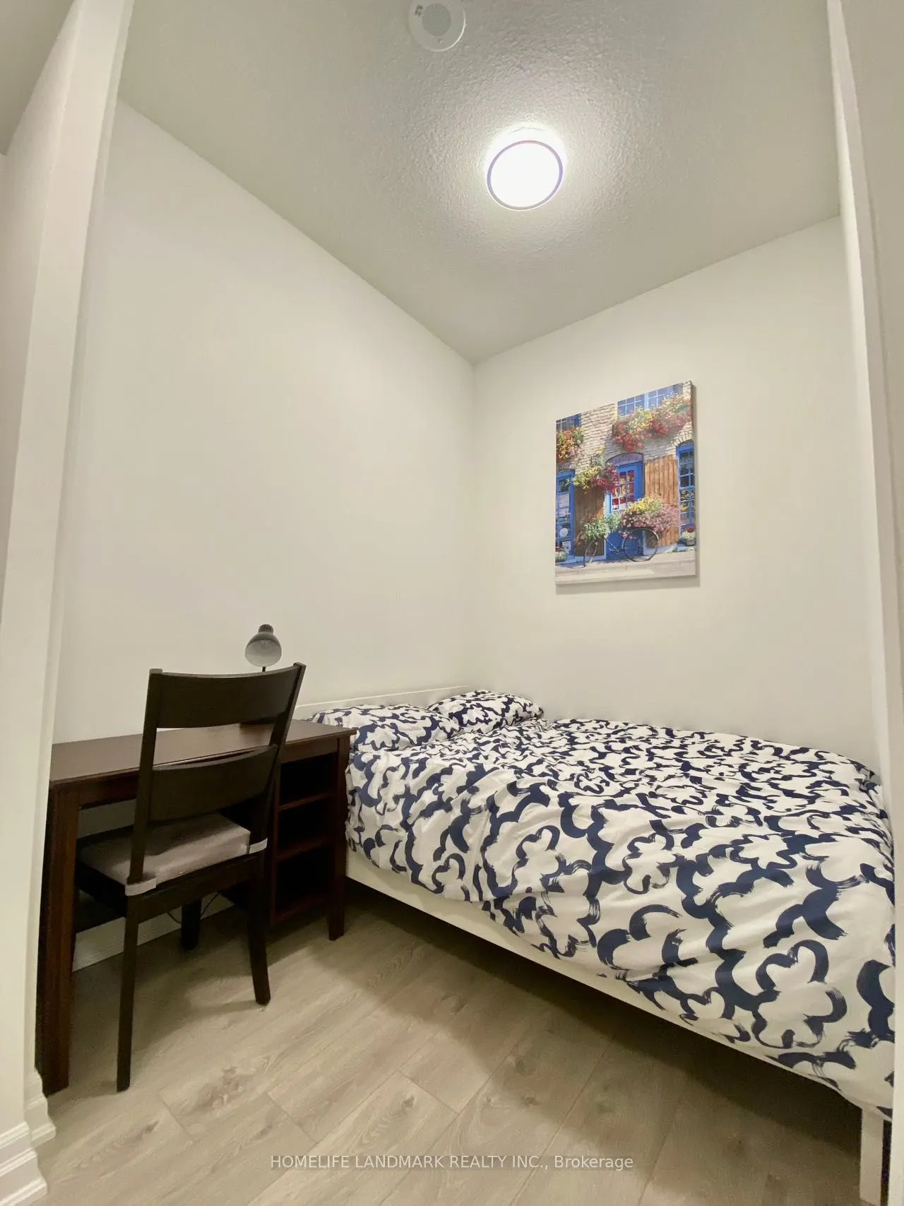 10 Rouge Valley Drive W, #1510 A