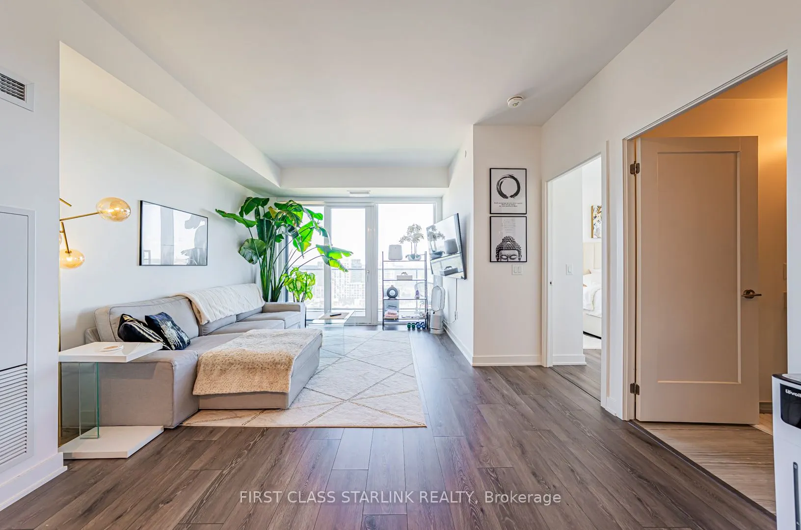 95 Oneida Crescent, #1603