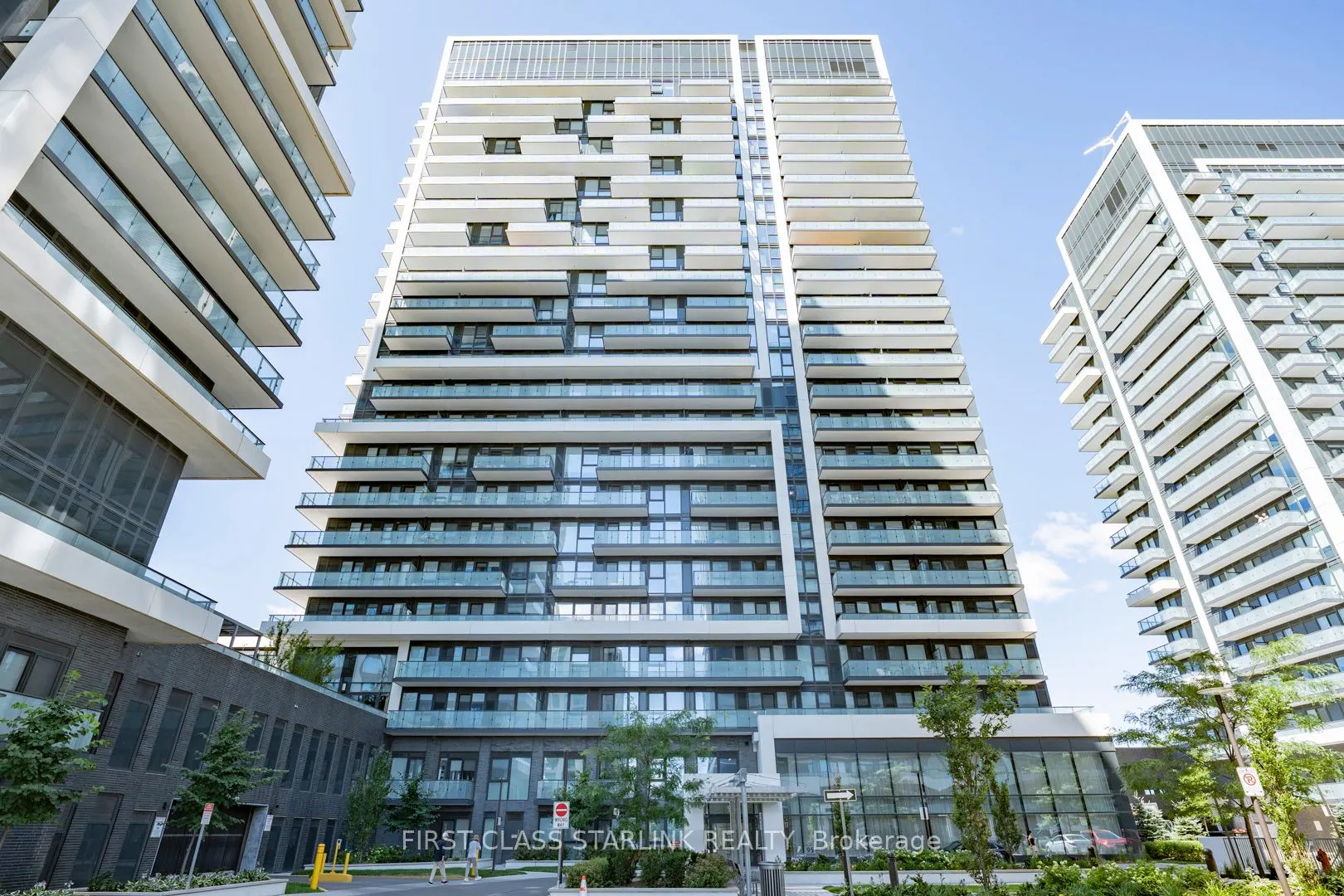 95 Oneida Crescent, #1603