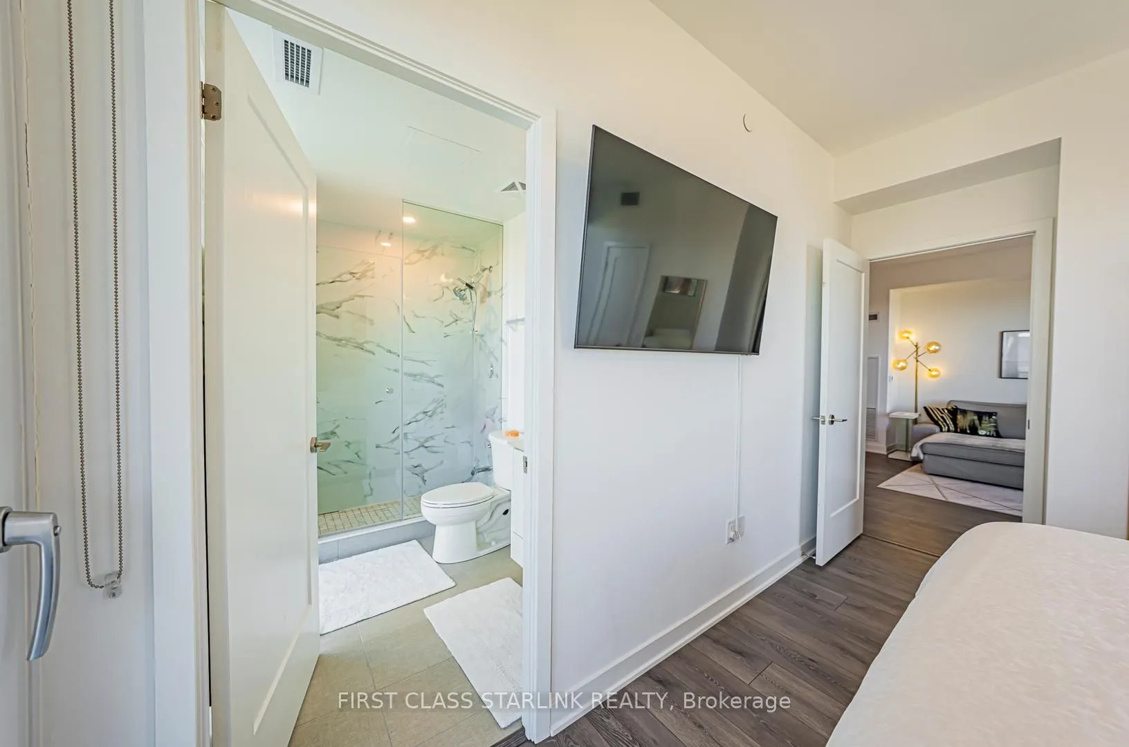 95 Oneida Crescent, #1603