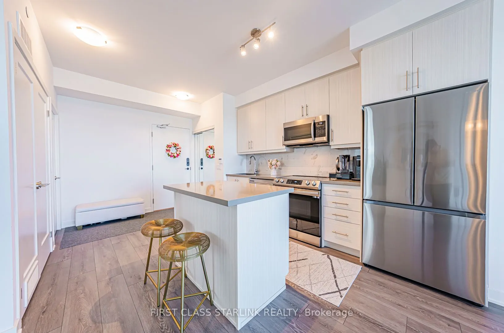95 Oneida Crescent, #1603