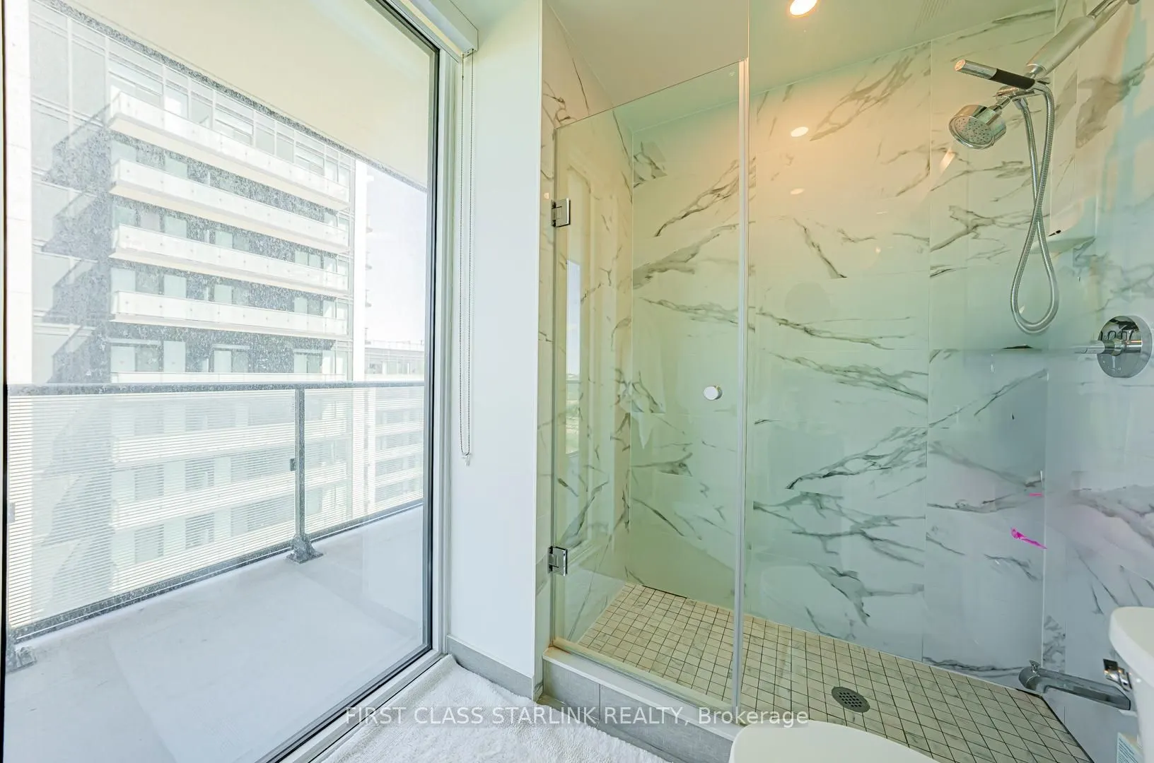 95 Oneida Crescent, #1603