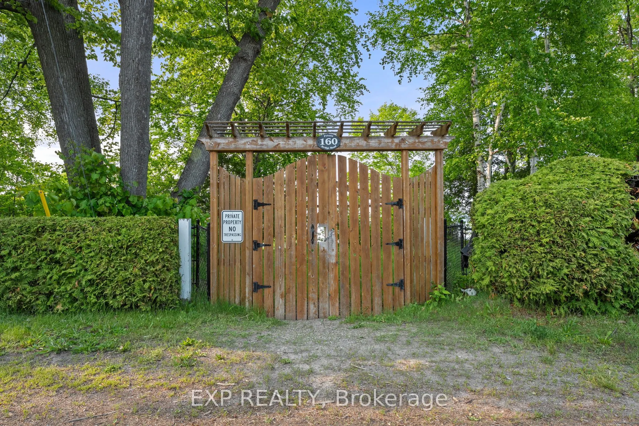 10 Maplewood Lane