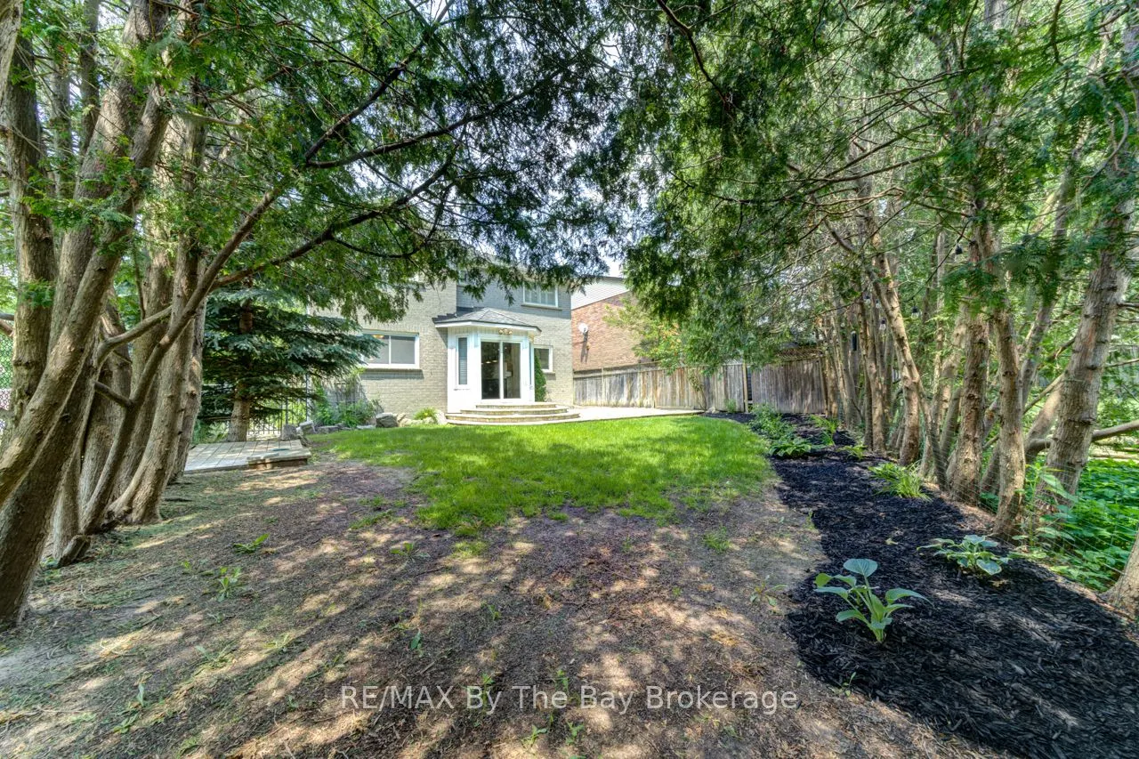 145 Old Surrey Lane