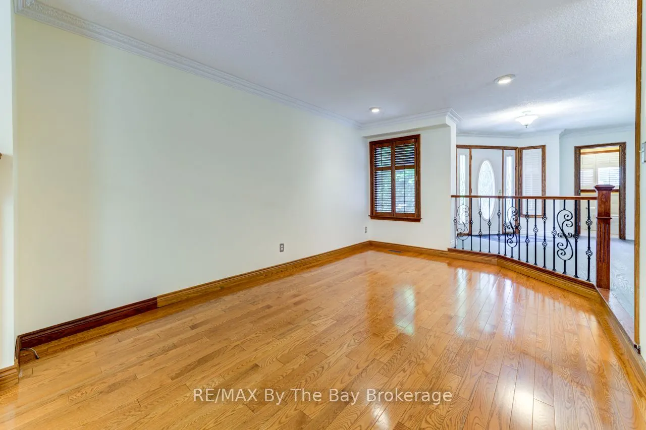 145 Old Surrey Lane