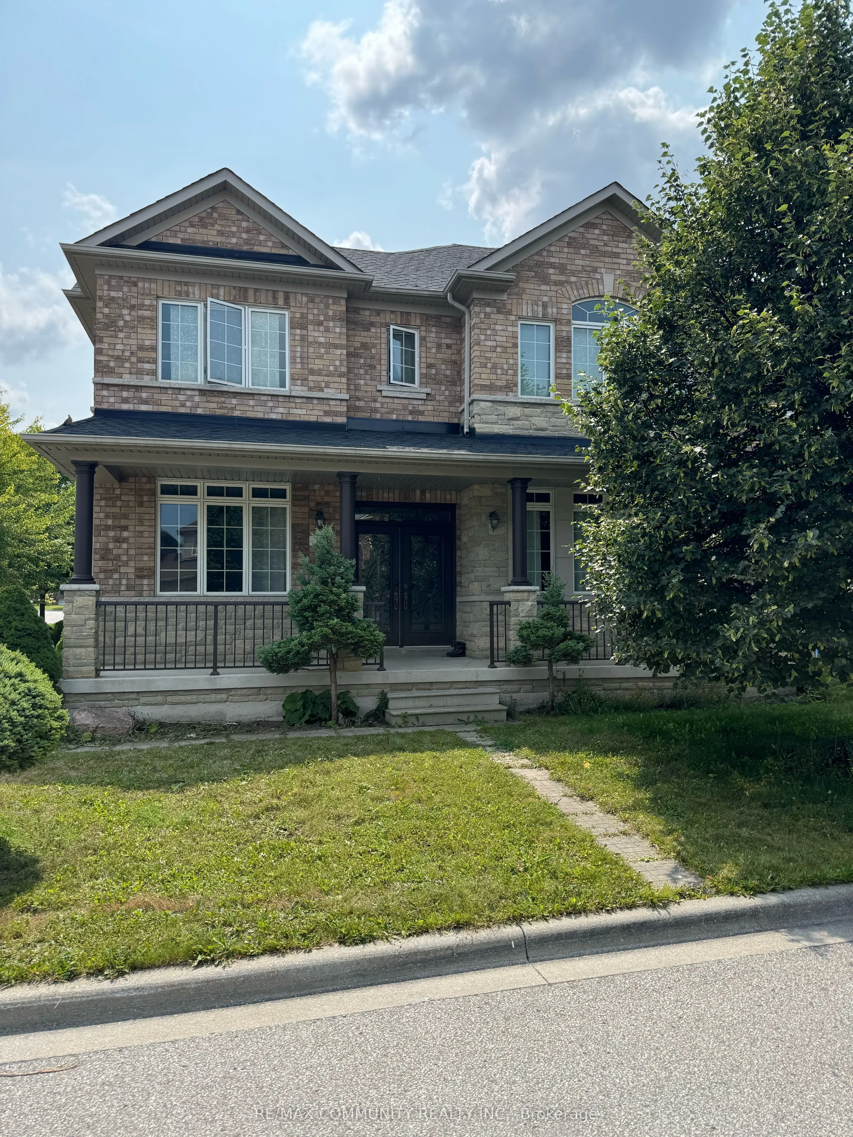 19 Lewis Honey Drive, #Main