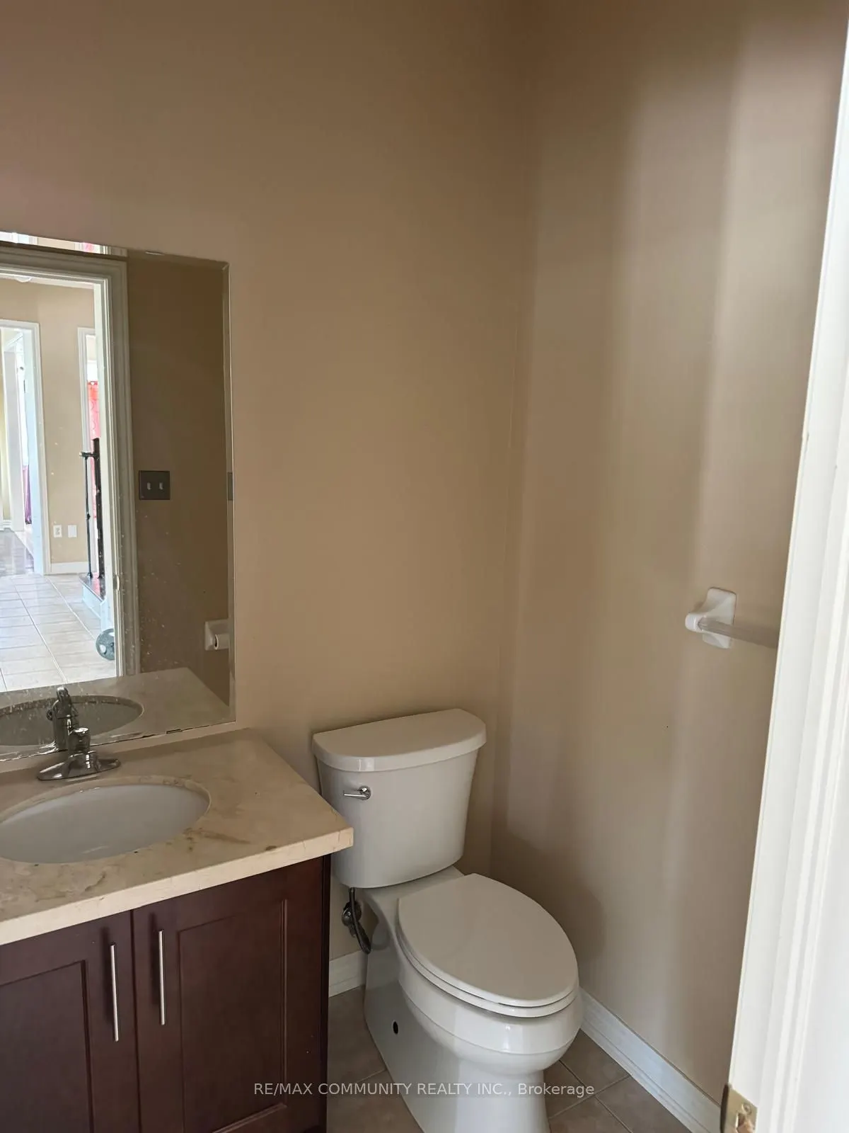 19 Lewis Honey Drive, #Main