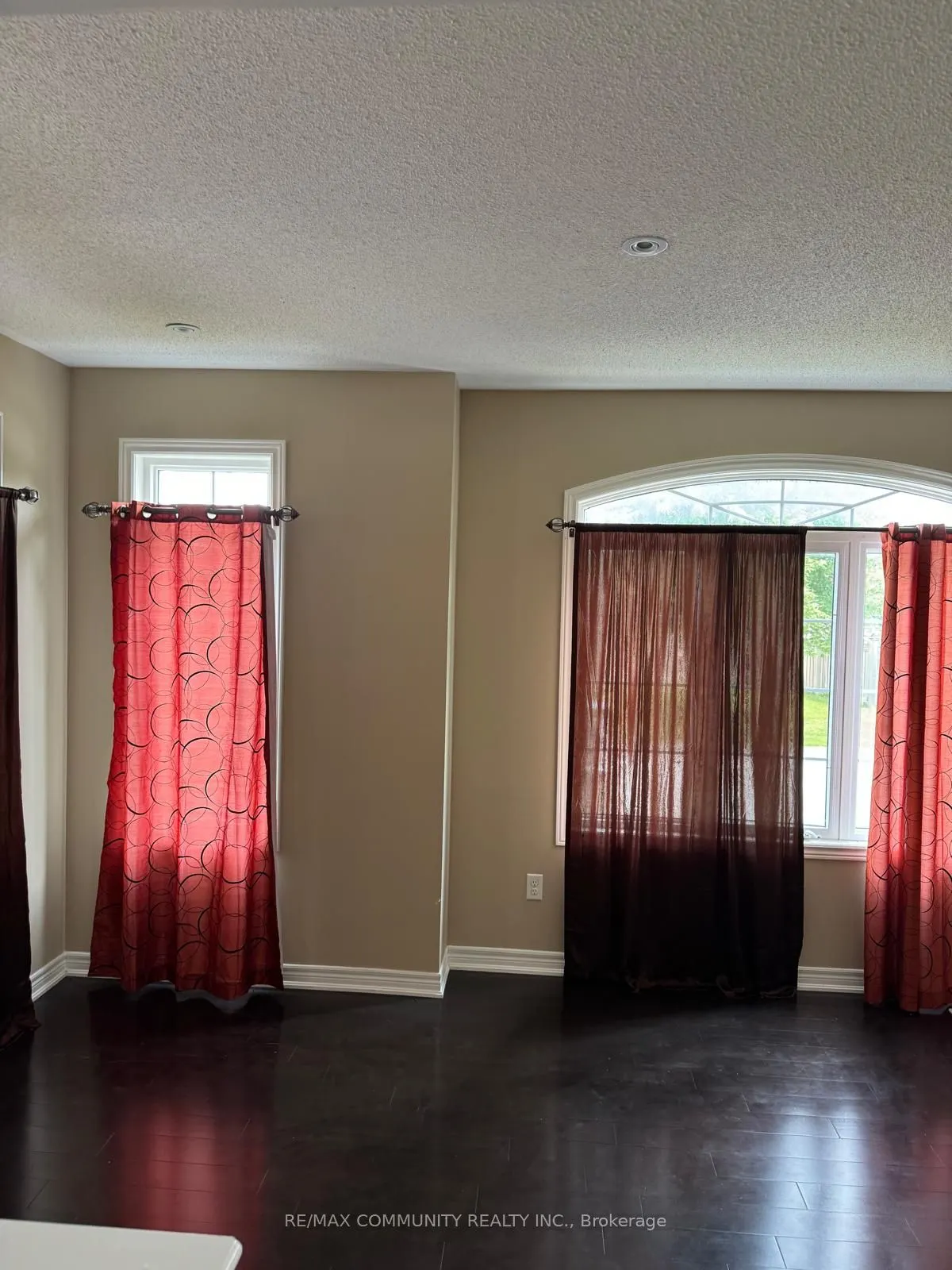 19 Lewis Honey Drive, #Main