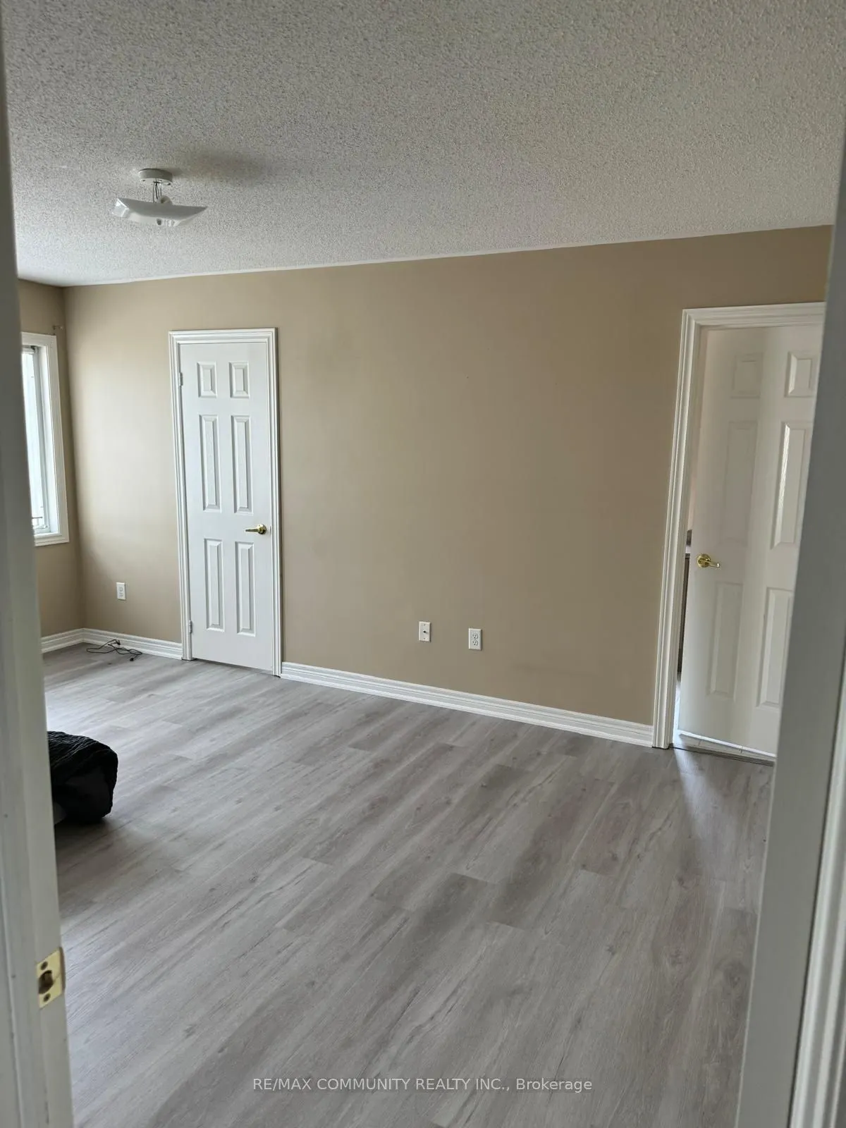 19 Lewis Honey Drive, #Main