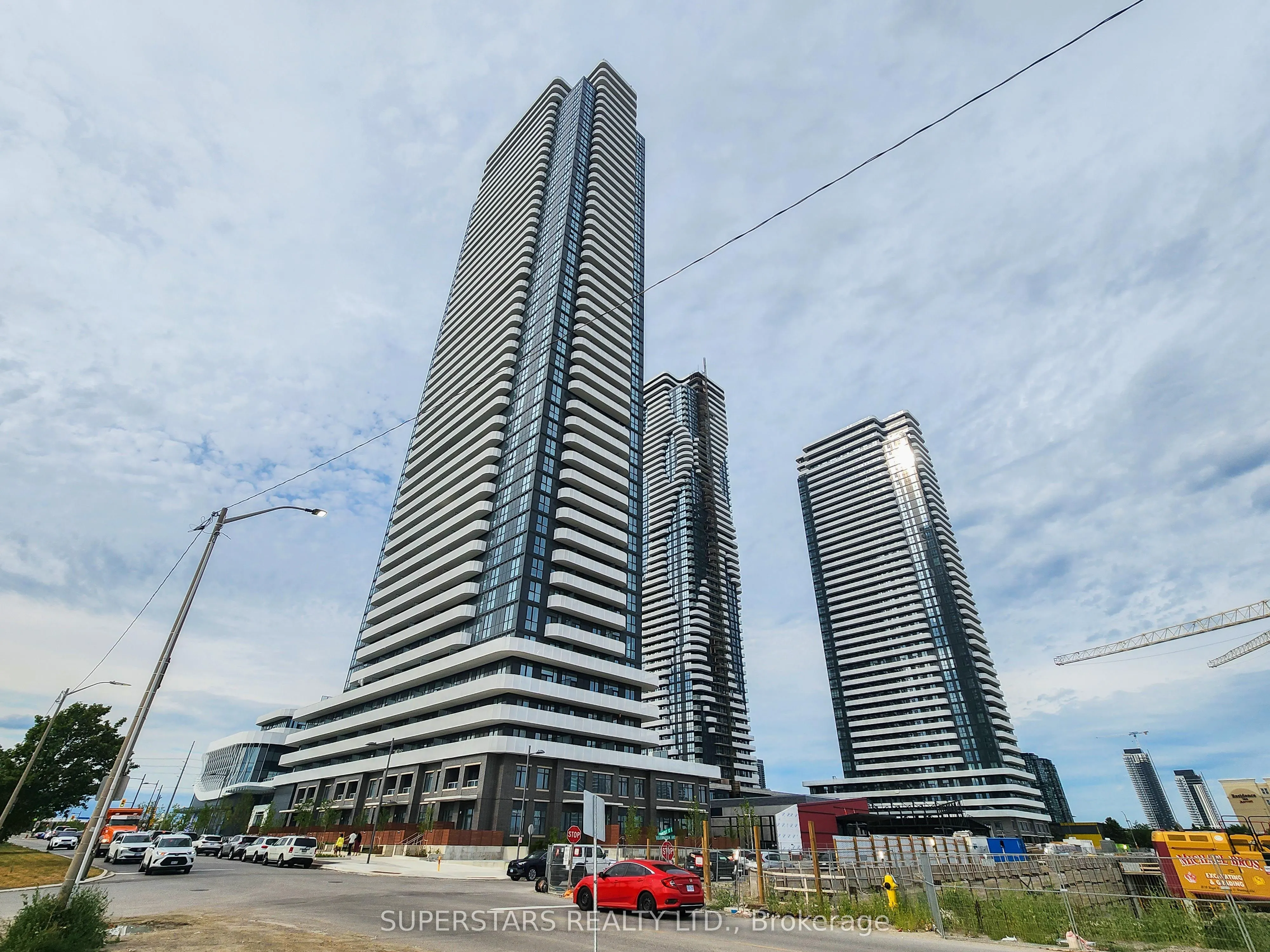 28 Interchange Way, #1602