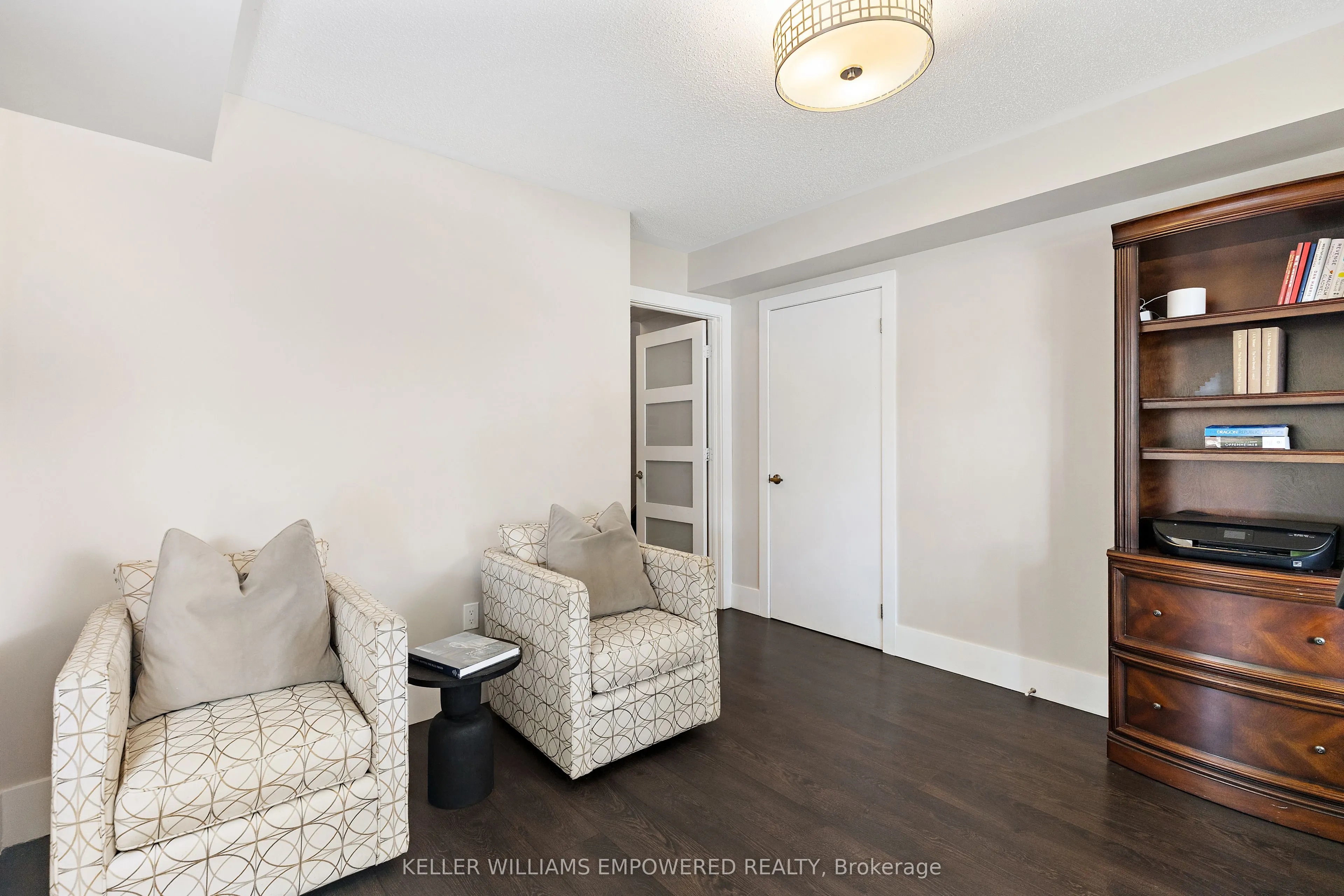 10558 Bayview Avenue, #8