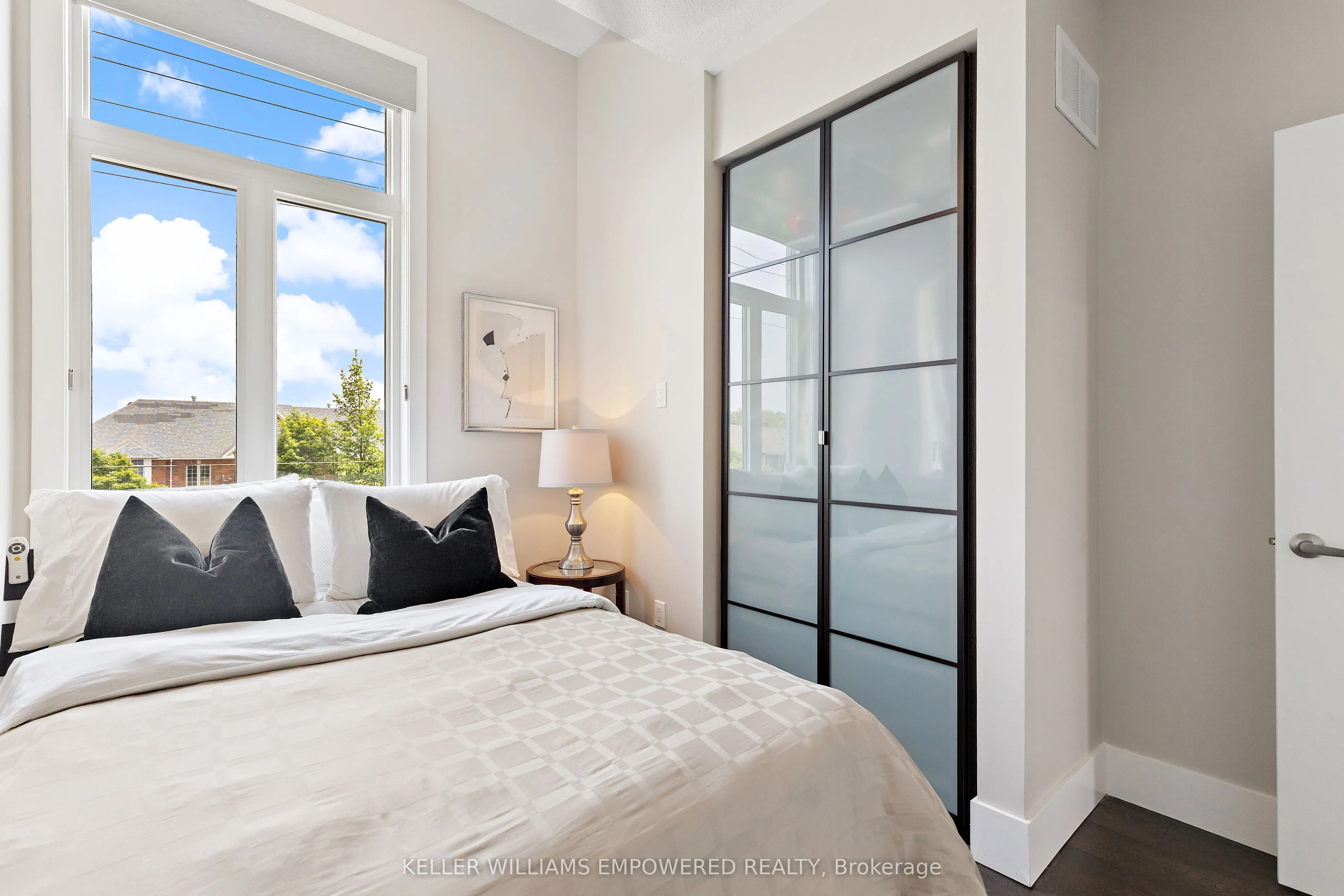 10558 Bayview Avenue, #8