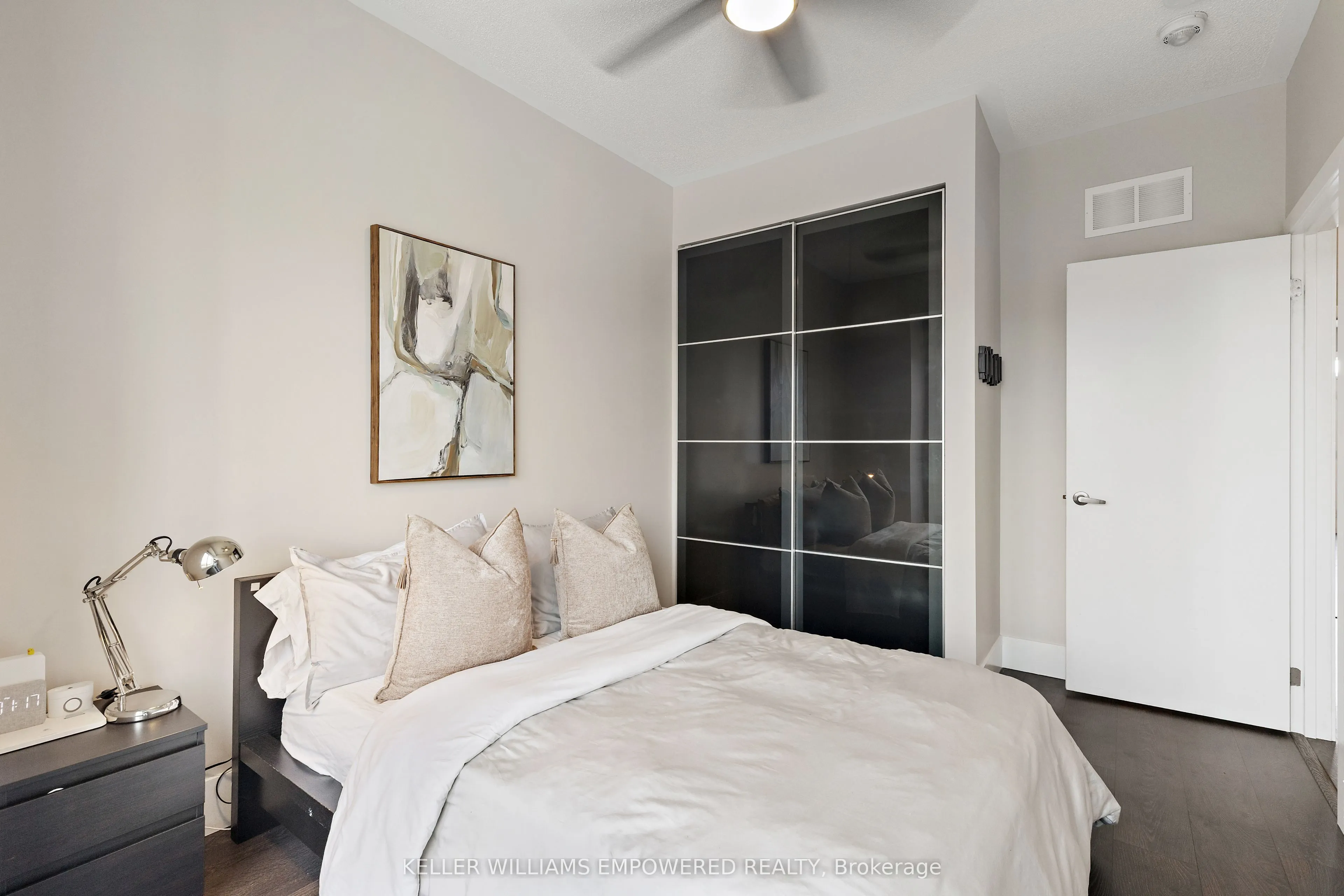 10558 Bayview Avenue, #8