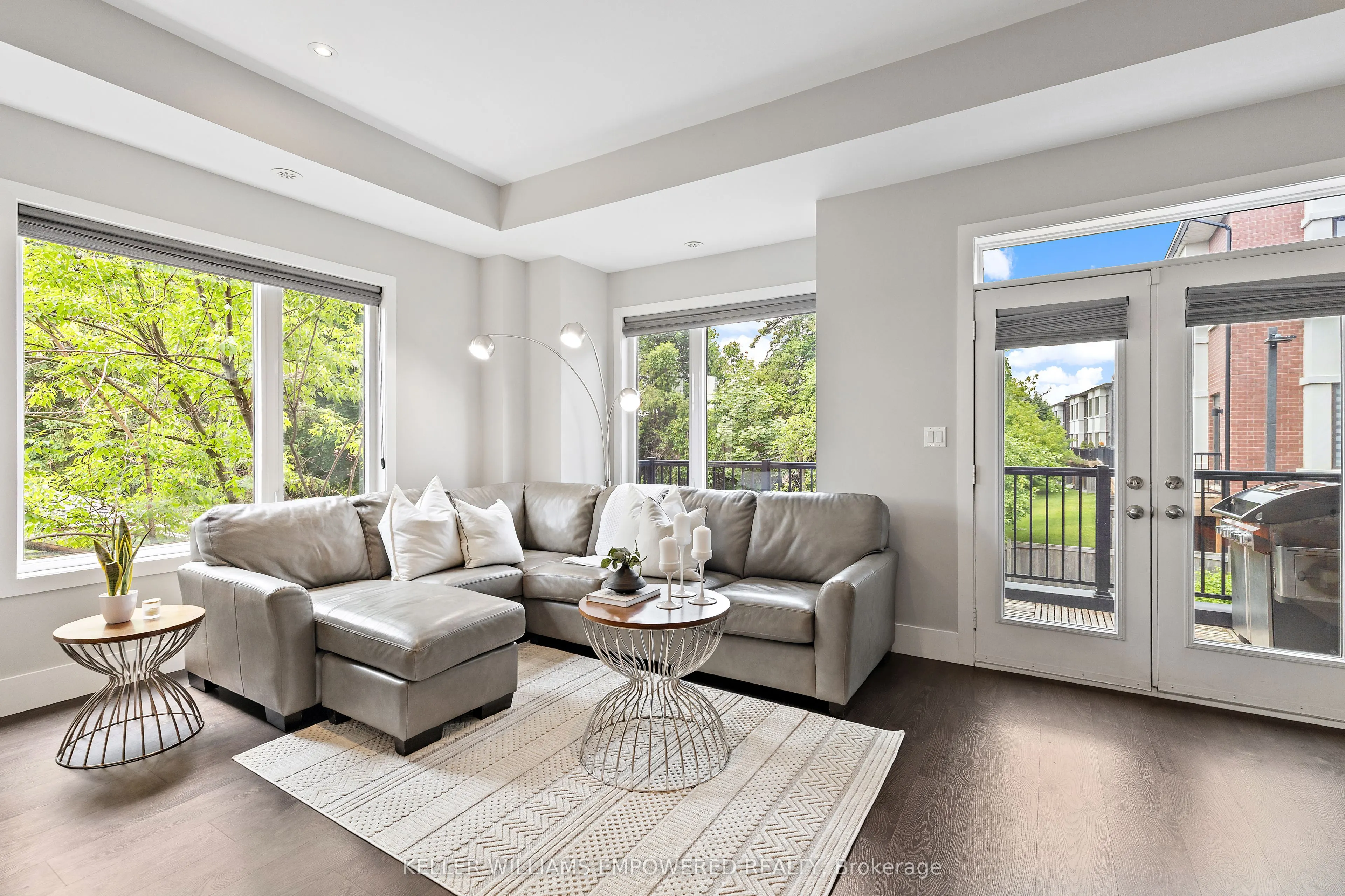 10558 Bayview Avenue, #8