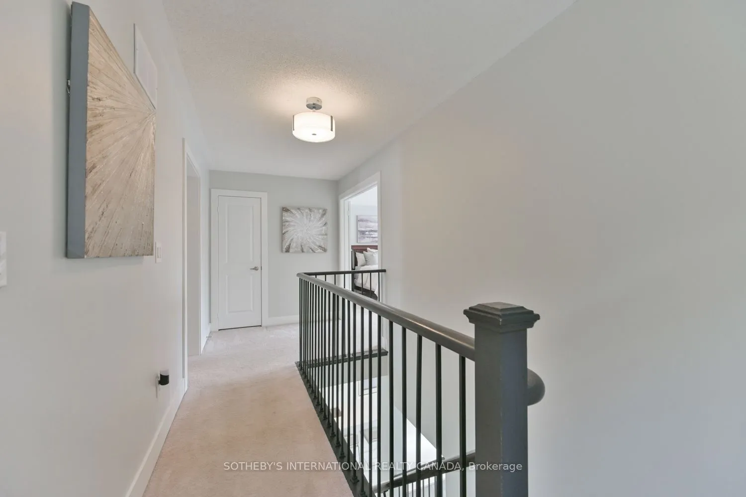 45 Crimson King Way