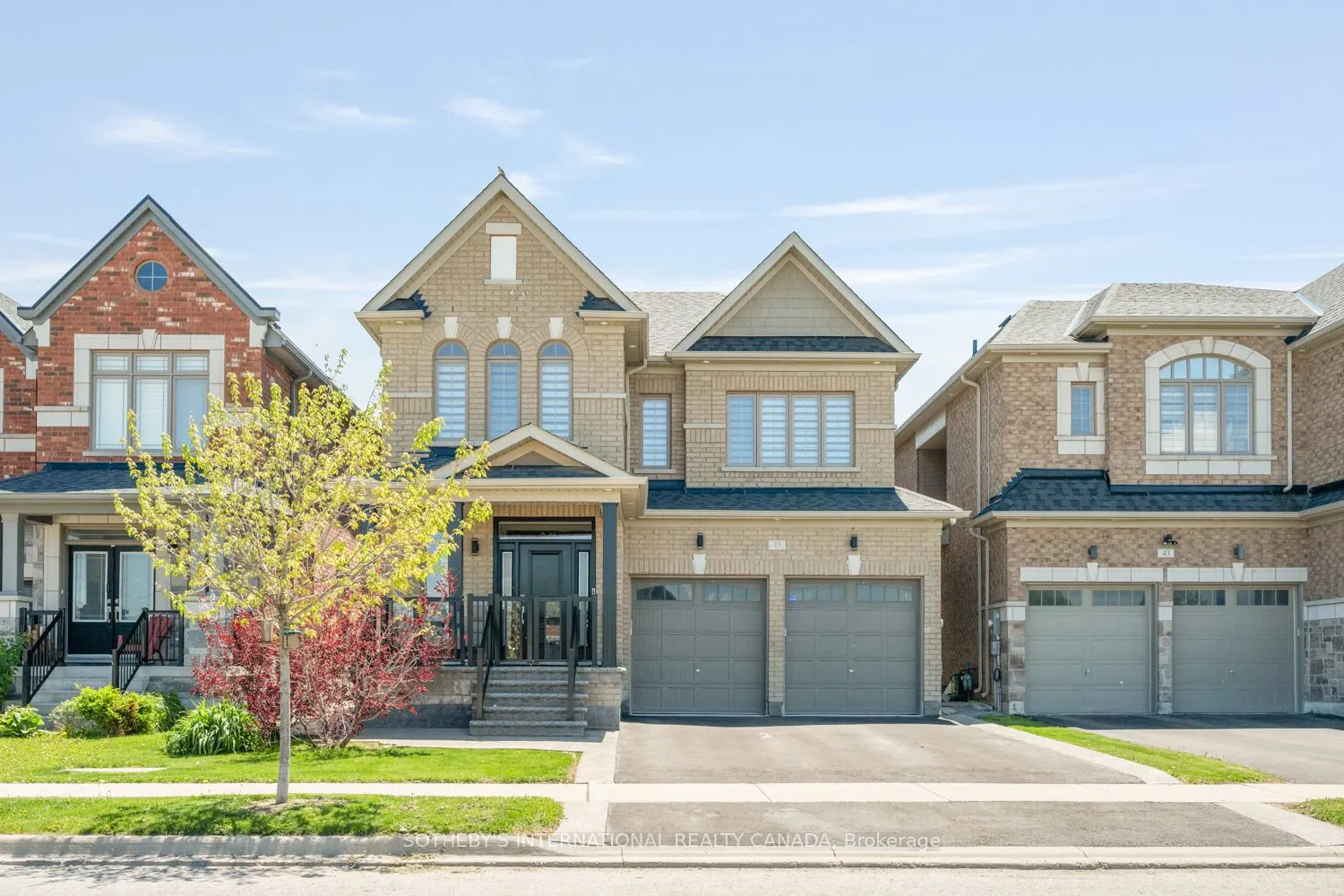 45 Crimson King Way