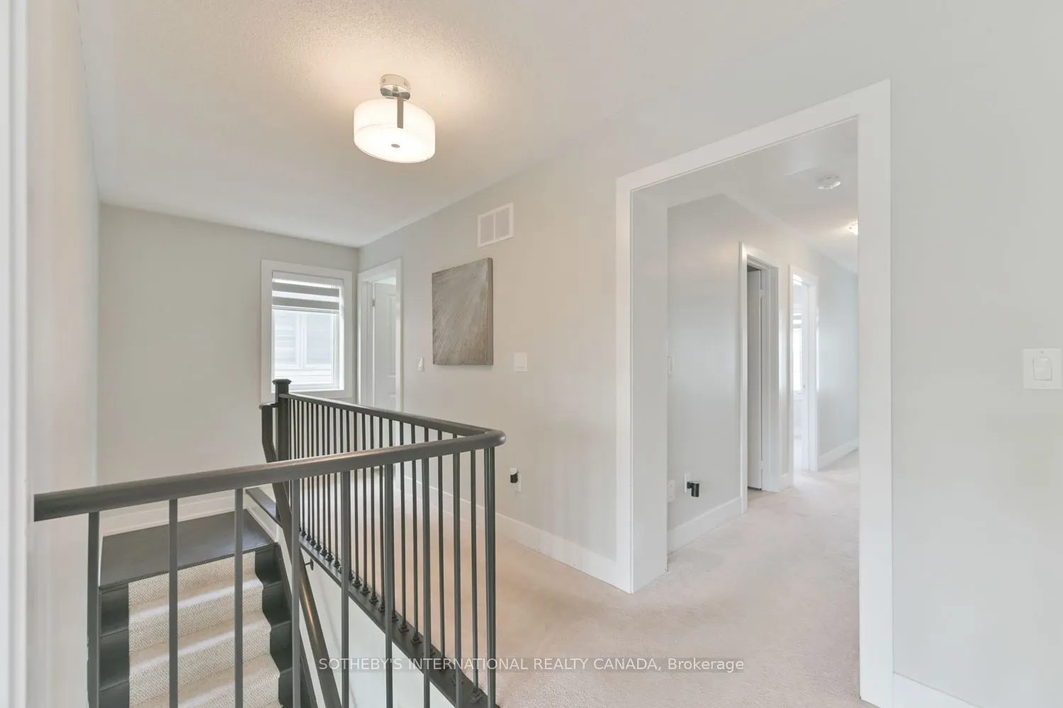 45 Crimson King Way