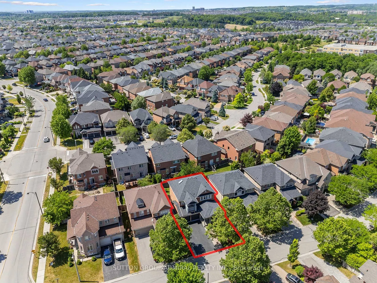 10 Auburndale Drive