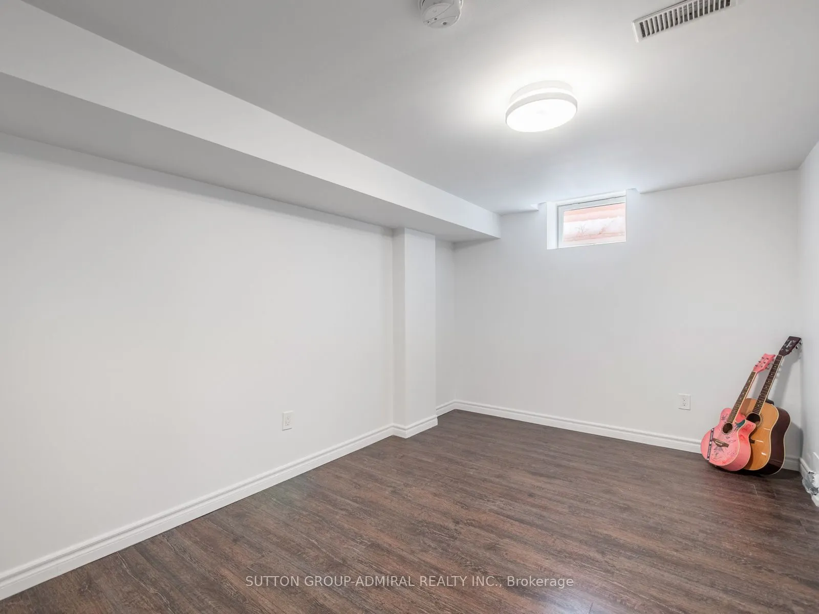 10 Auburndale Drive