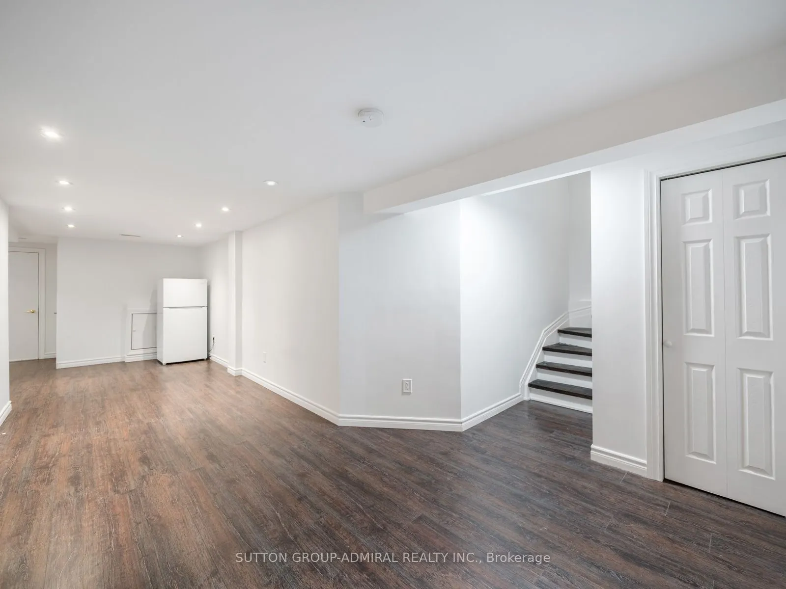 10 Auburndale Drive
