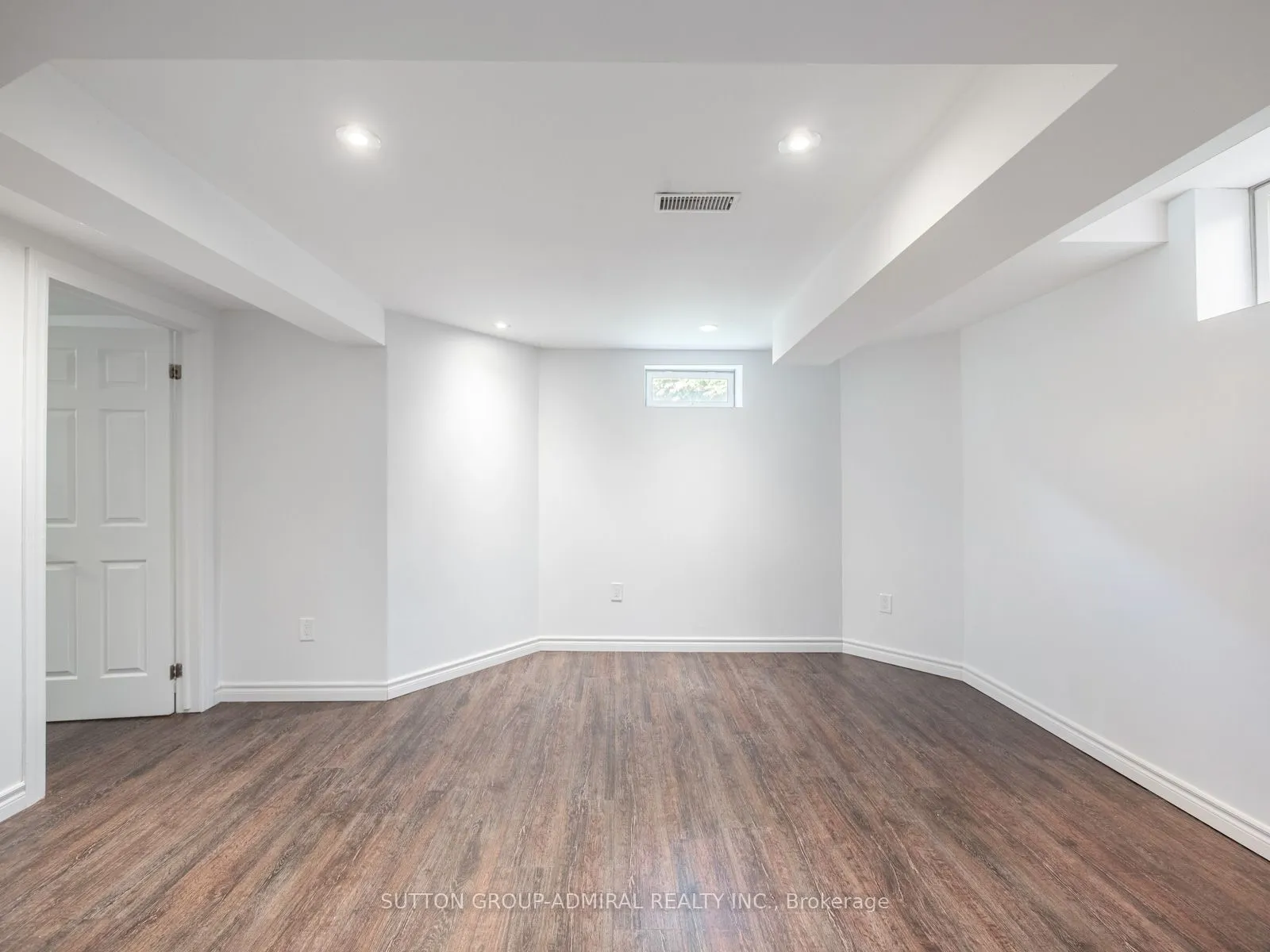 10 Auburndale Drive