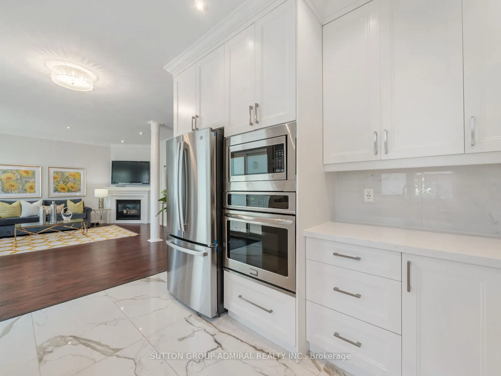 10 Auburndale Drive