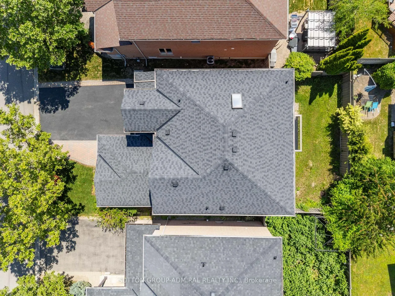 10 Auburndale Drive