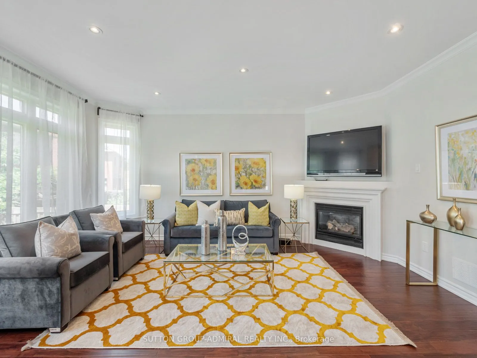 10 Auburndale Drive