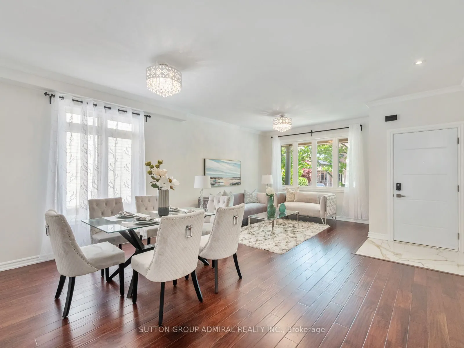 10 Auburndale Drive