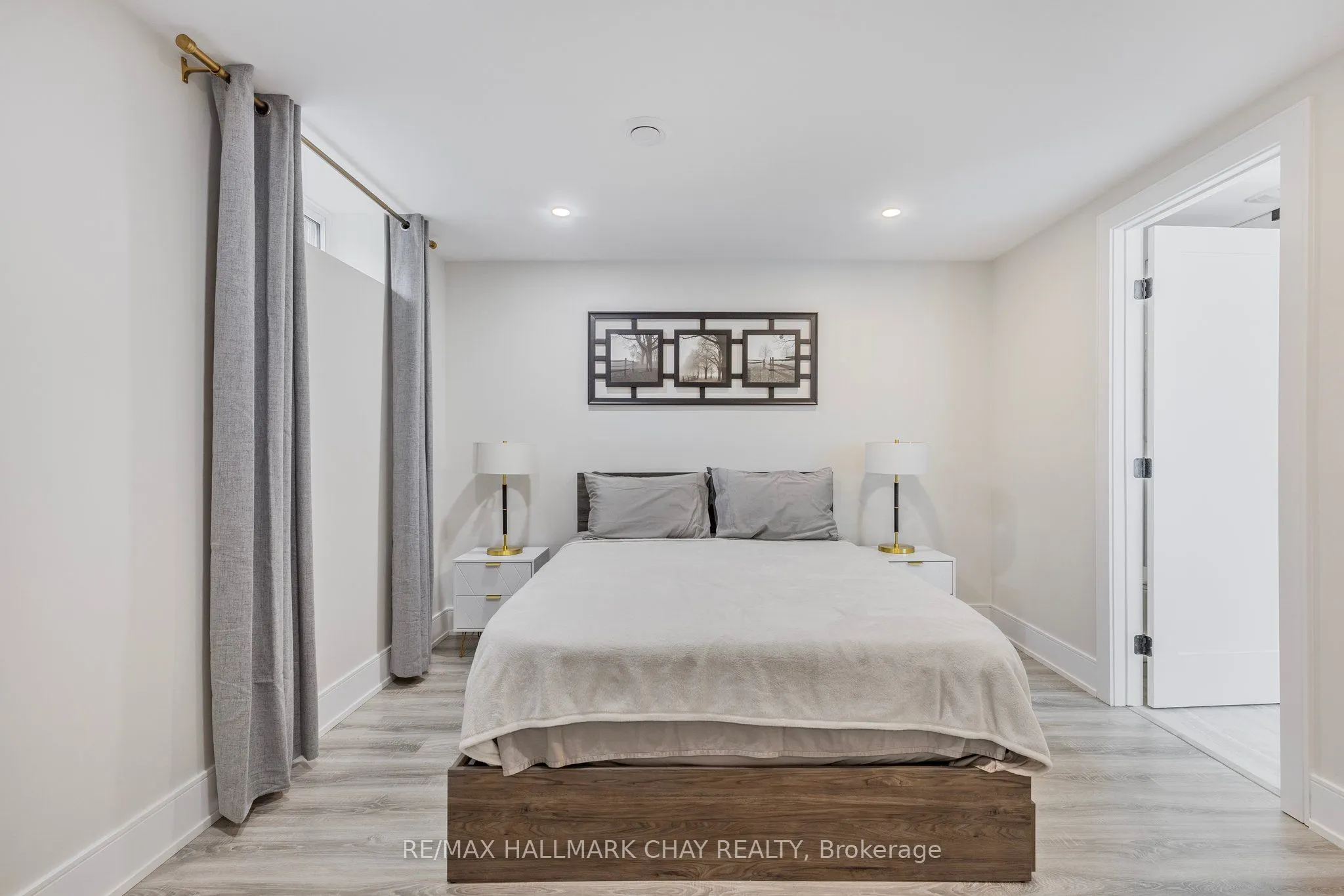 12 Tower Court, #Lower
