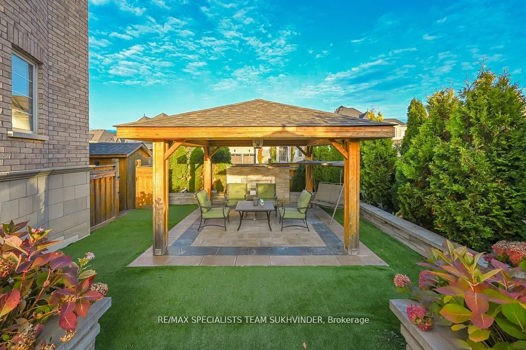 378 Woodgate Pines Drive