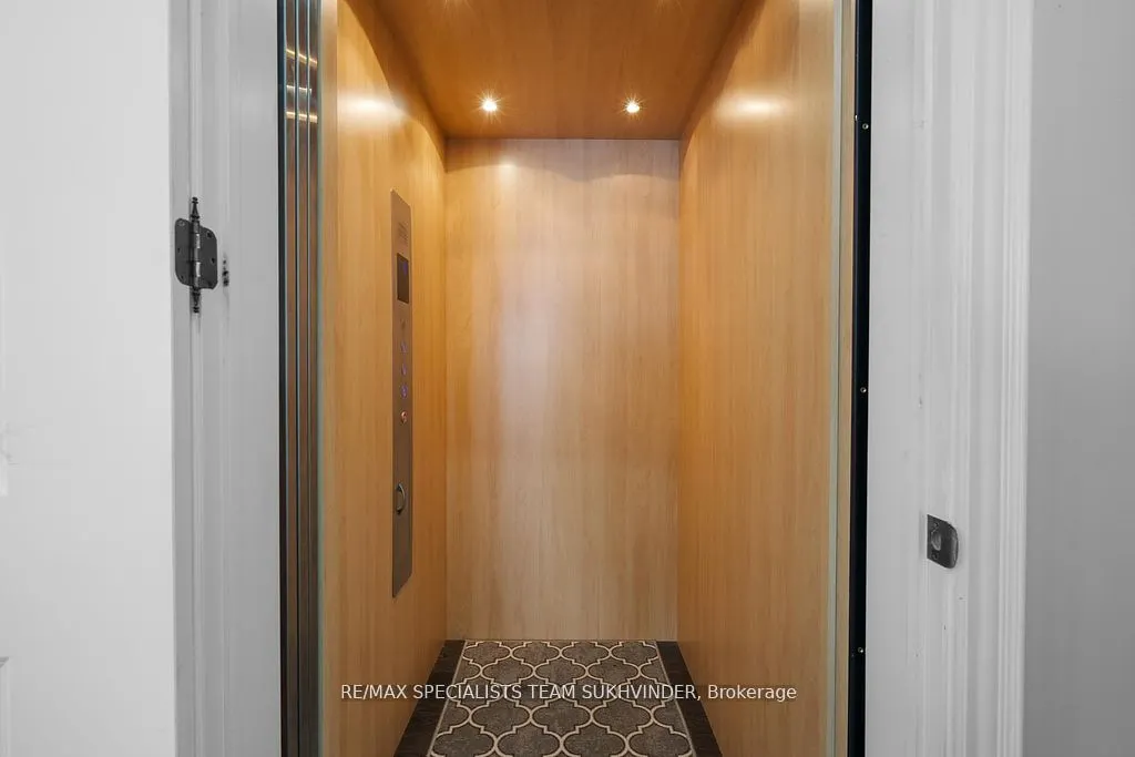 378 Woodgate Pines Drive
