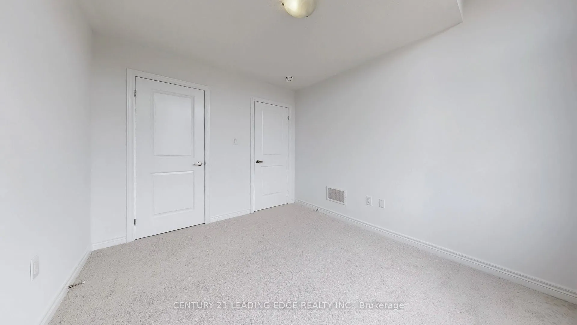 2025 Mullen Street