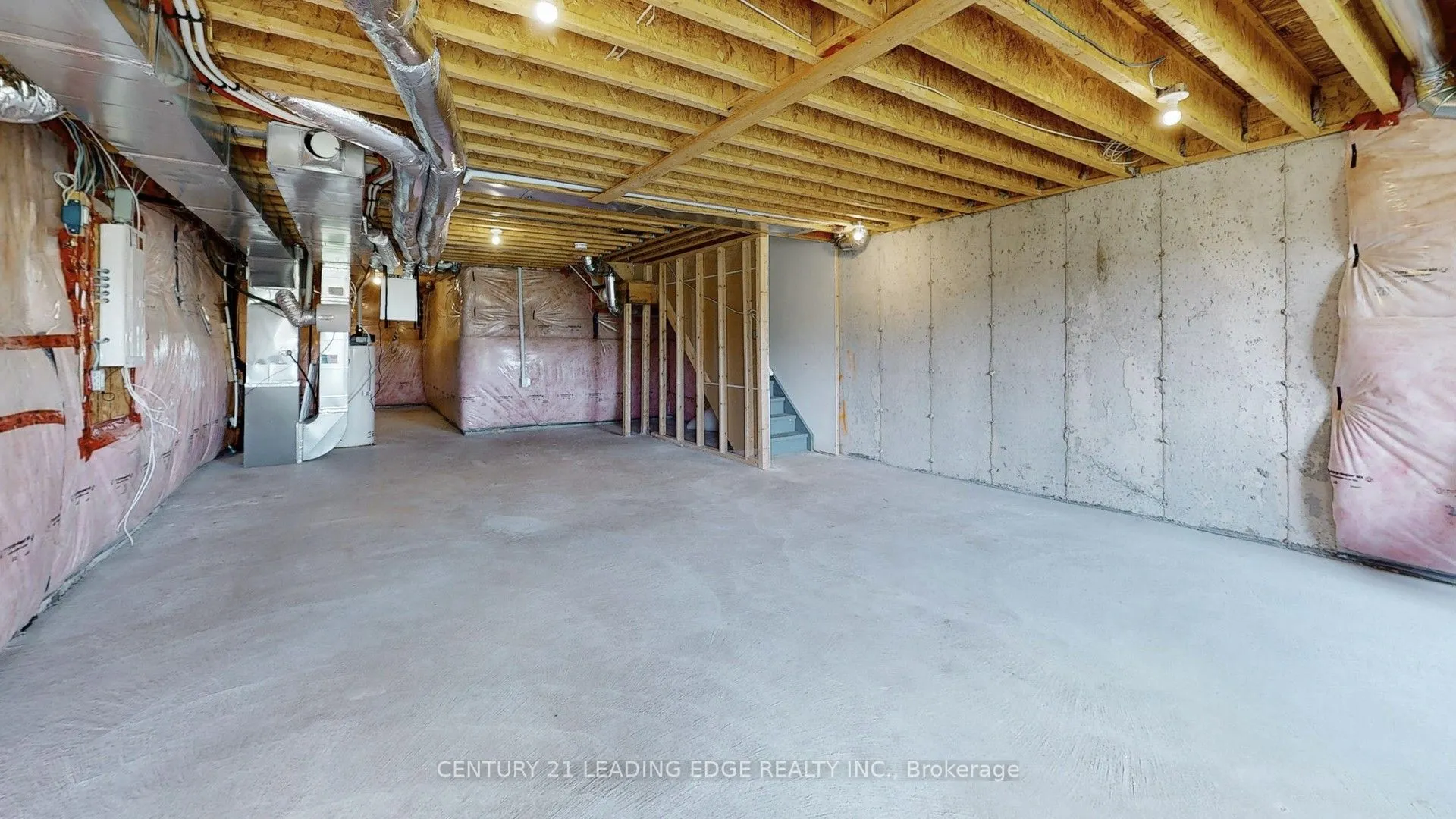 2025 Mullen Street