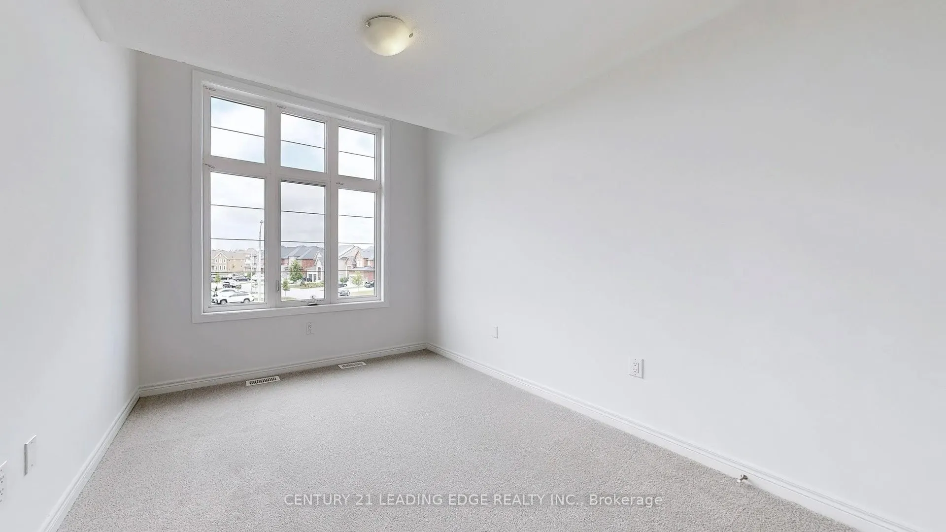 2025 Mullen Street