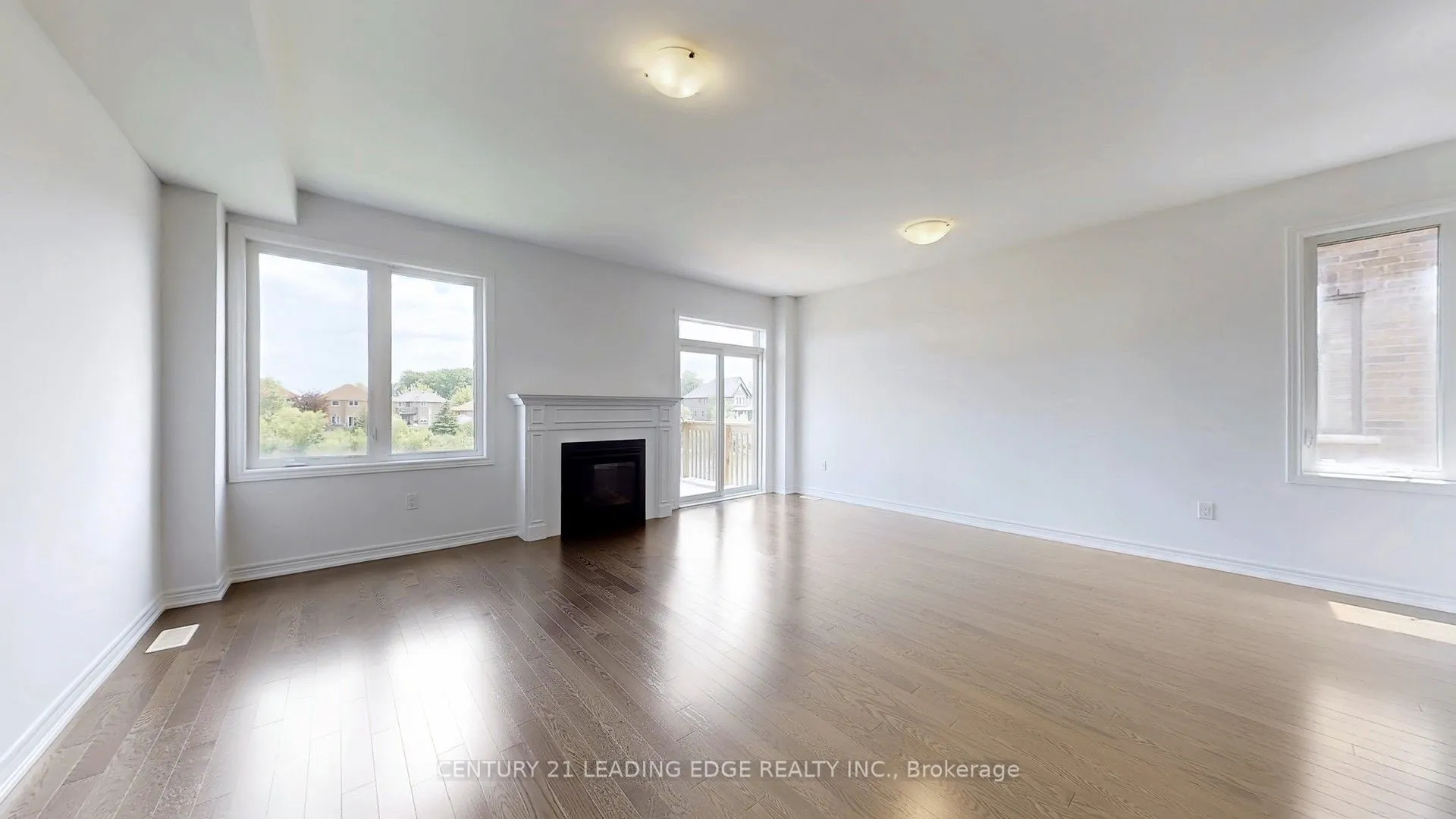 2025 Mullen Street
