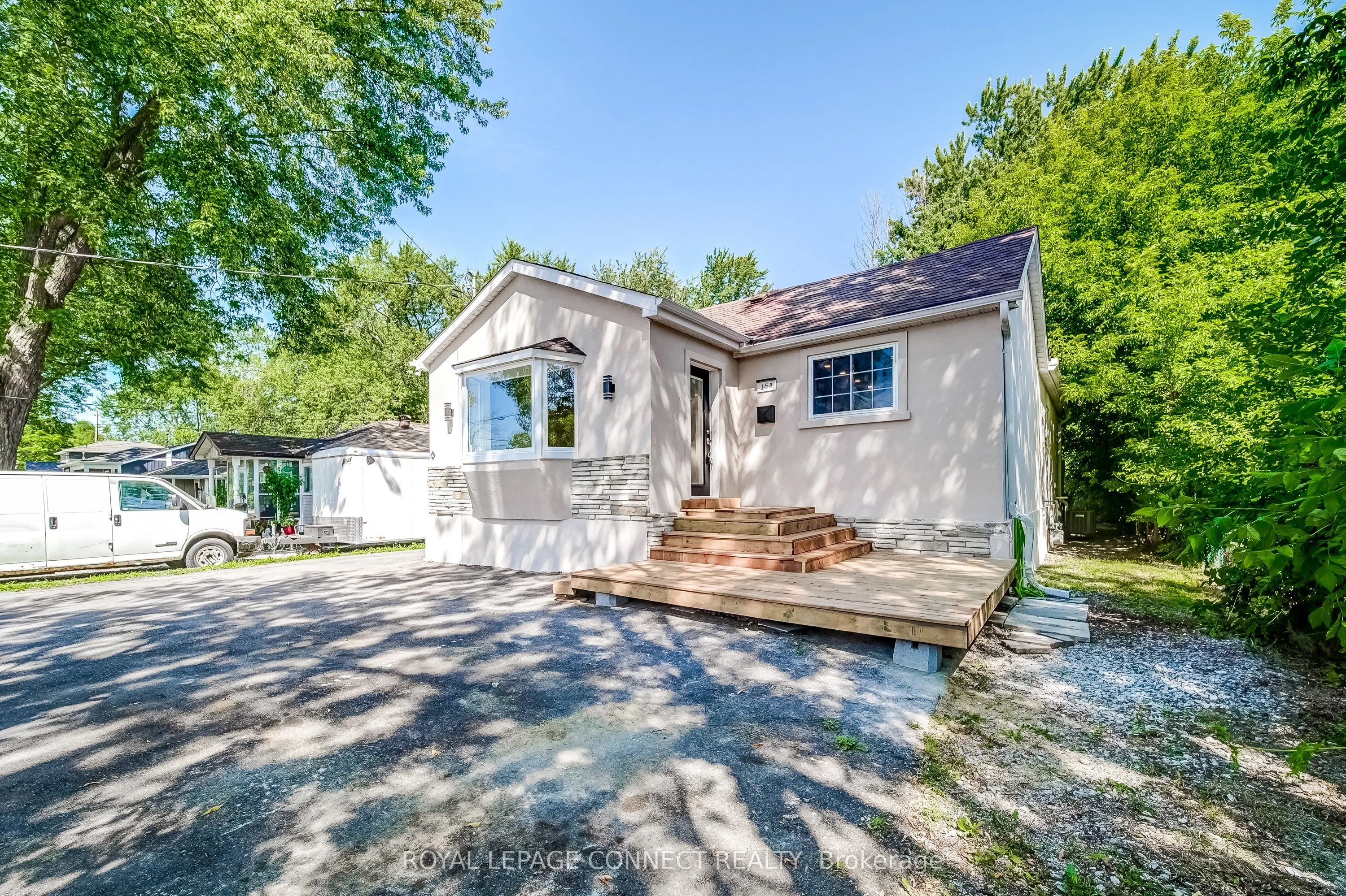 158 Beach Road