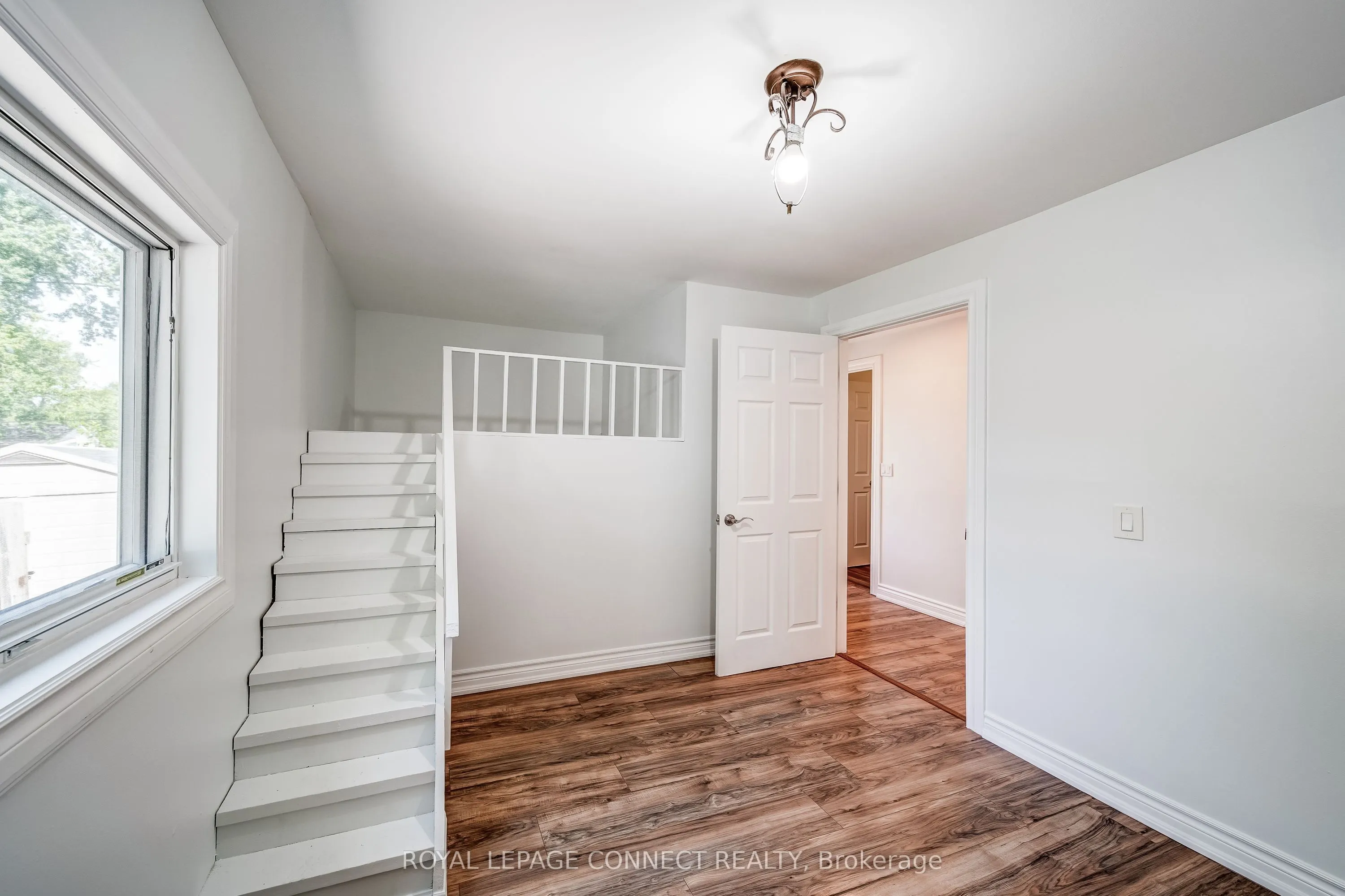 158 Beach Road