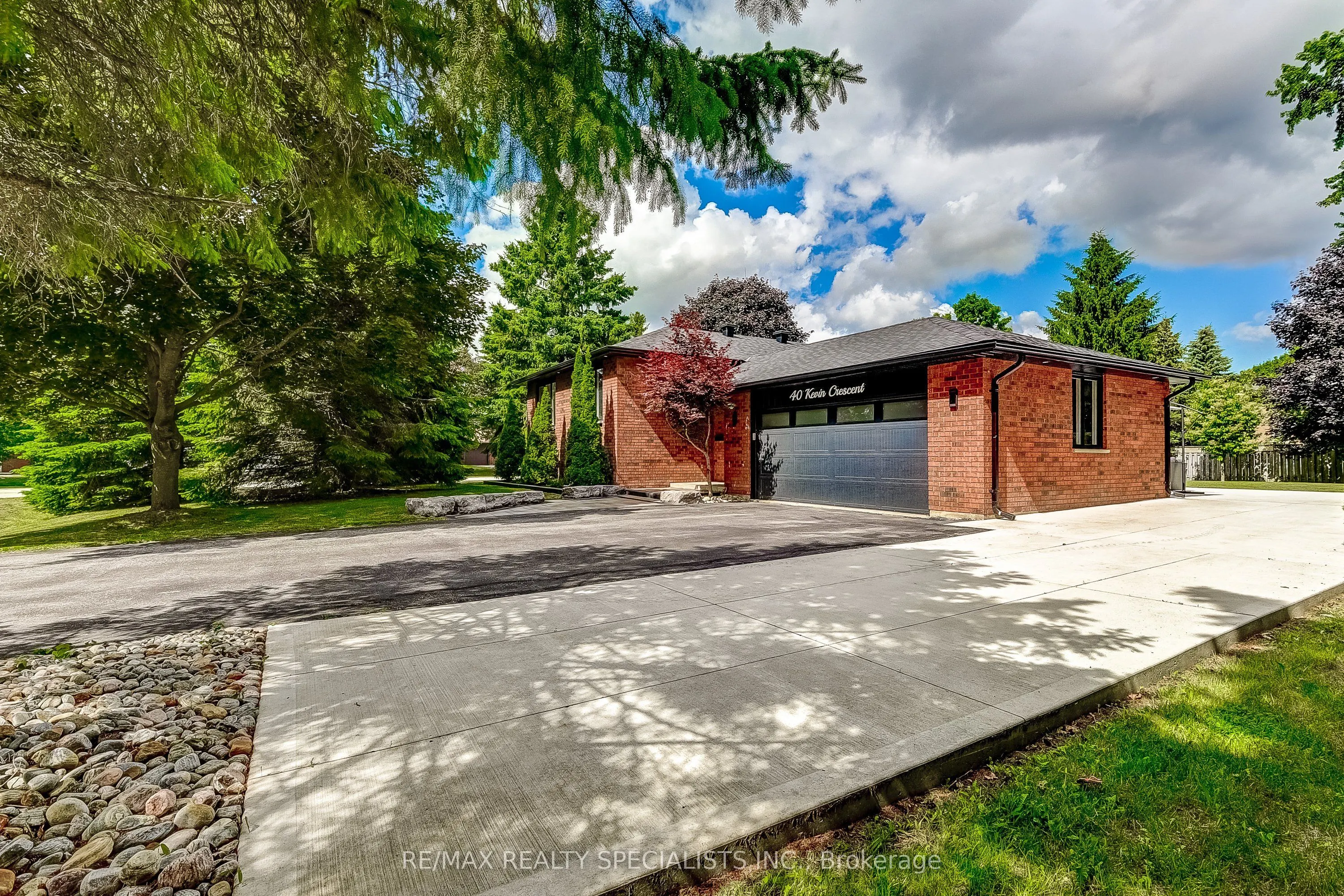 40 Kevin Crescent